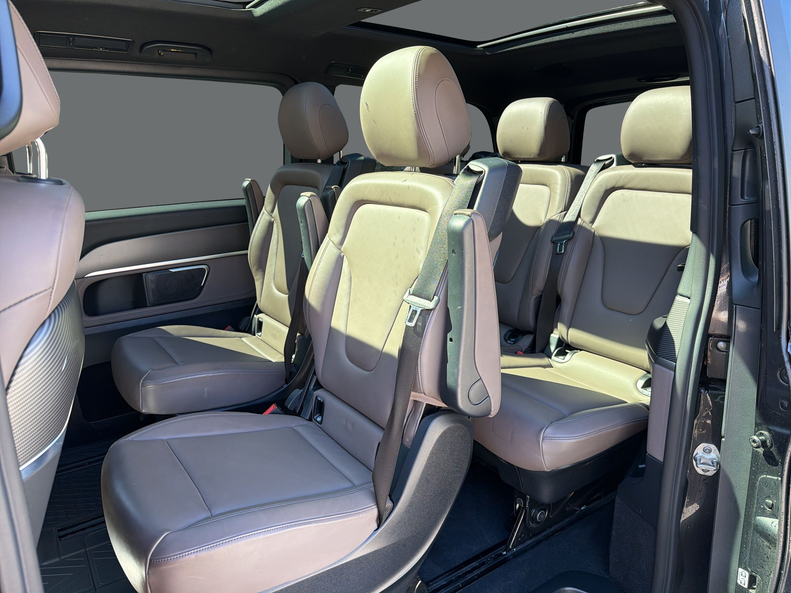 MERCEDES-BENZ V 300 d Swiss Edition AMG-Line L 4M - 14