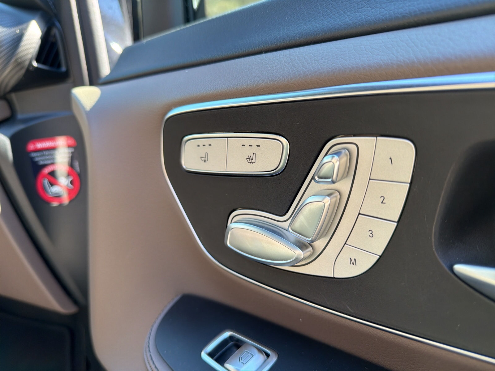 MERCEDES-BENZ V 300 d Swiss Edition AMG-Line L 4M - 24