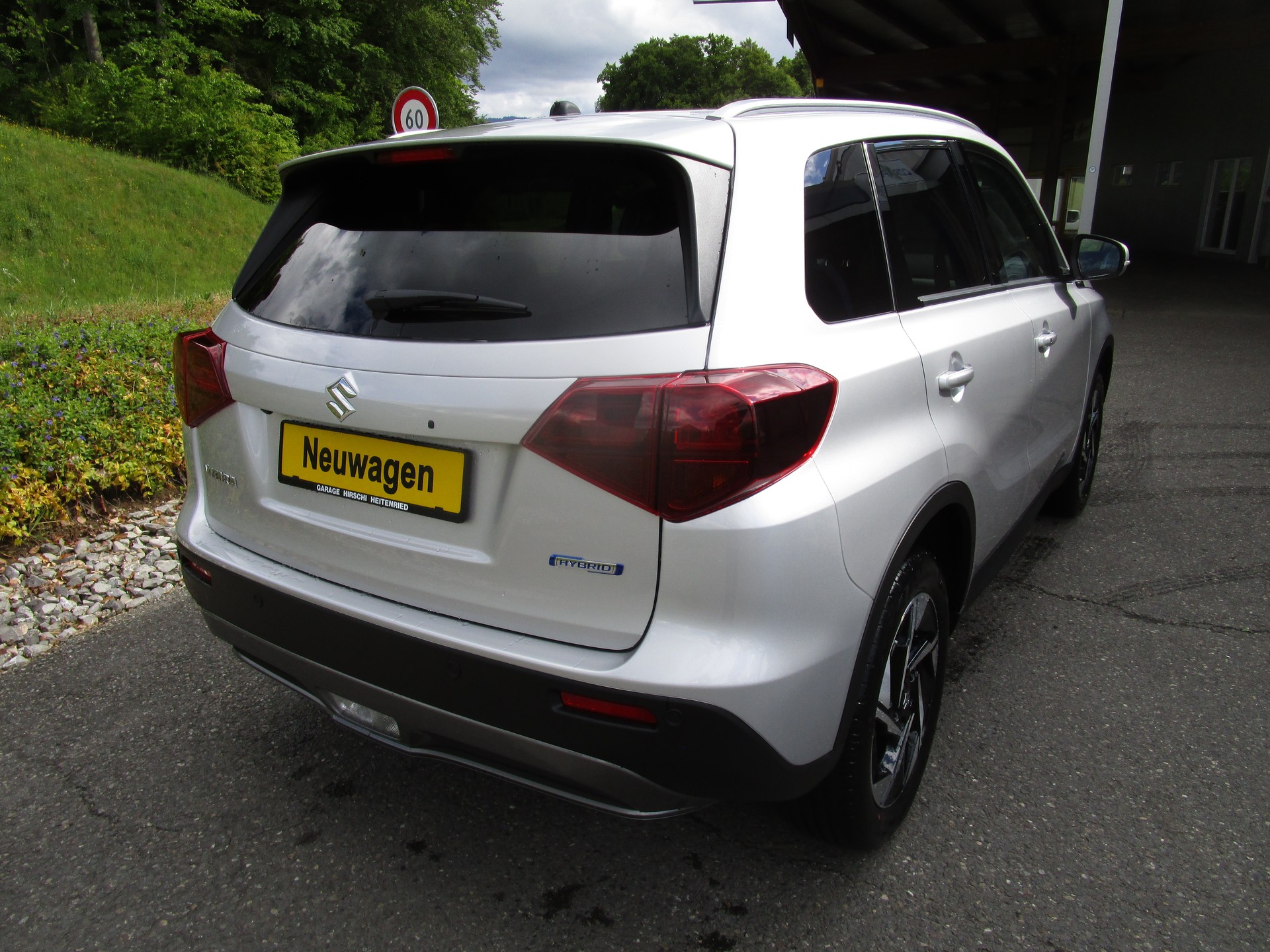 SUZUKI Vitara 1.4 Boosterjet Compact Top 4x4 Hybrid Automatic - 3