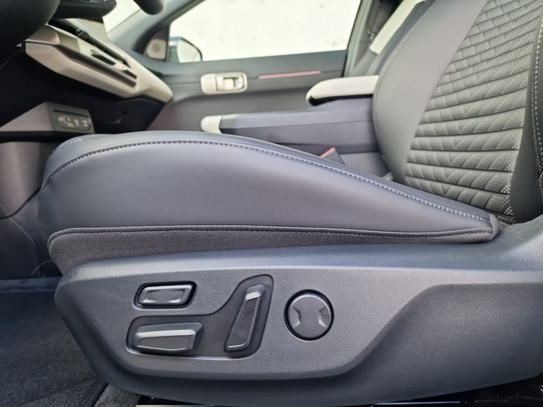 kia Gallery 12