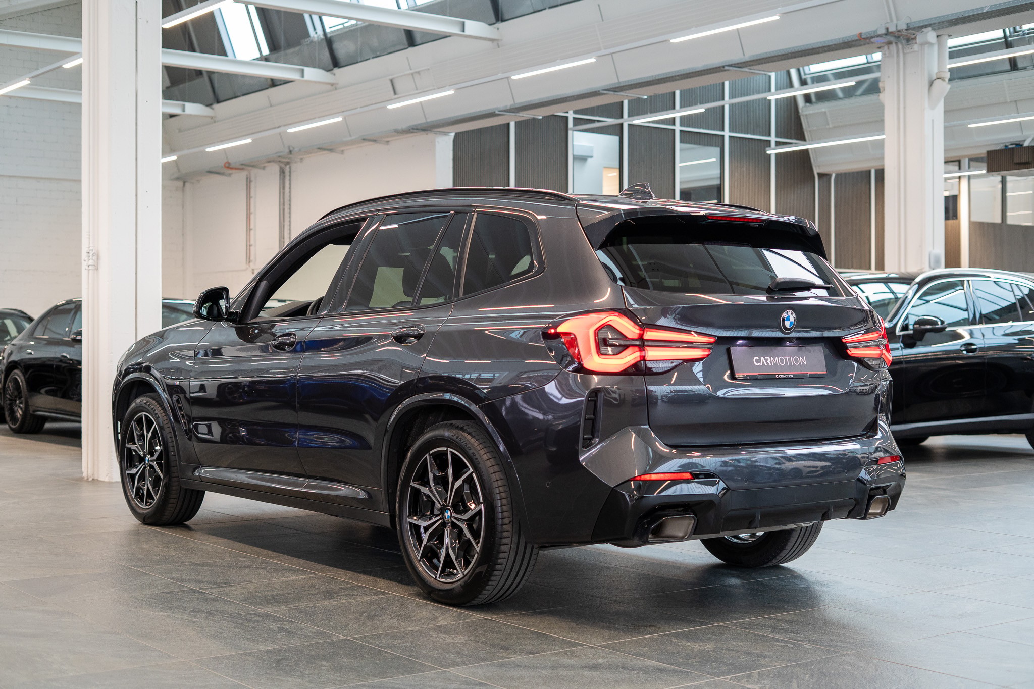 X3 30i xDrive SAG M Sport / CH-Fahrzeug / 360° Kamera / Navi