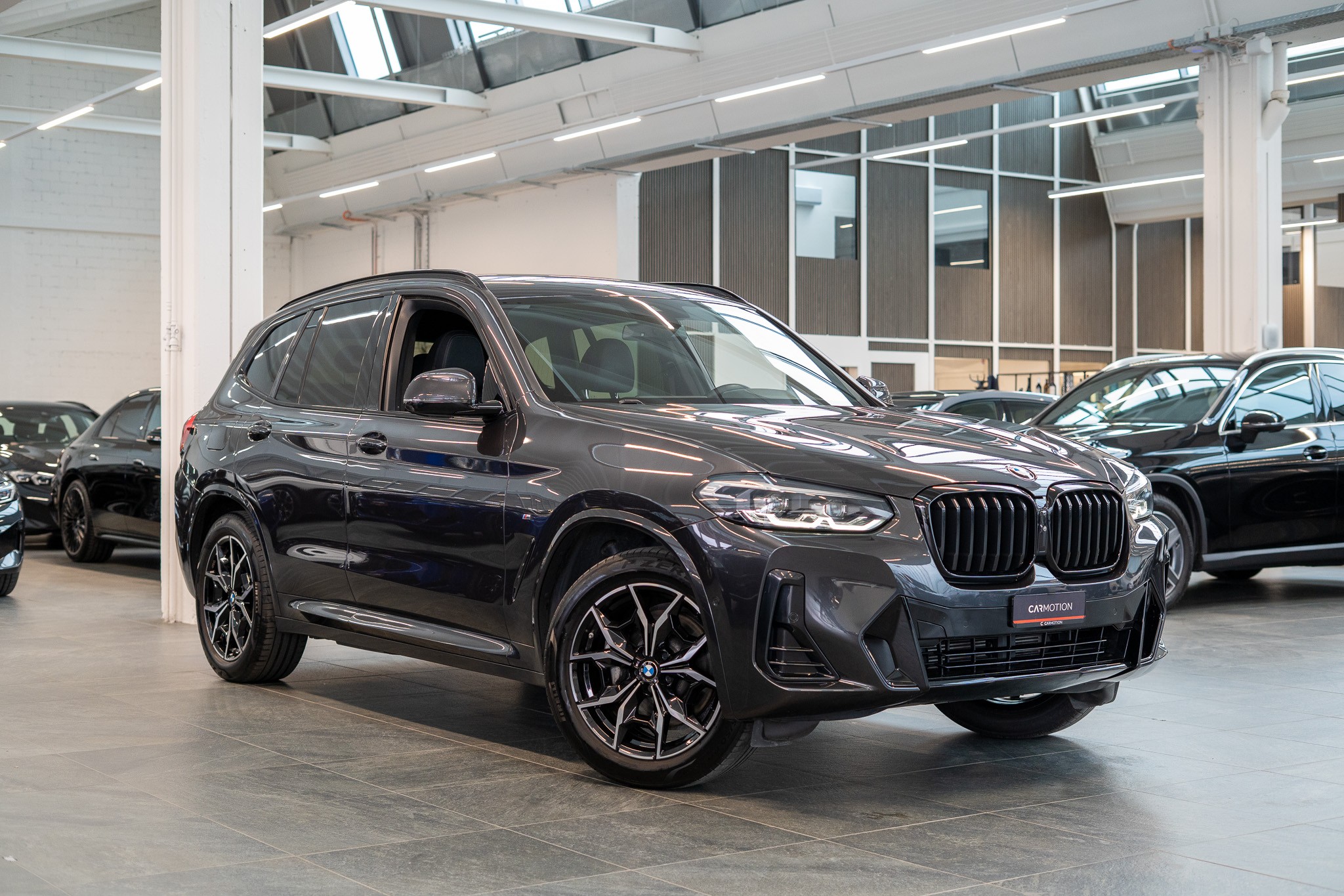 X3 30i xDrive SAG M Sport / CH-Fahrzeug / 360° Kamera / Navi