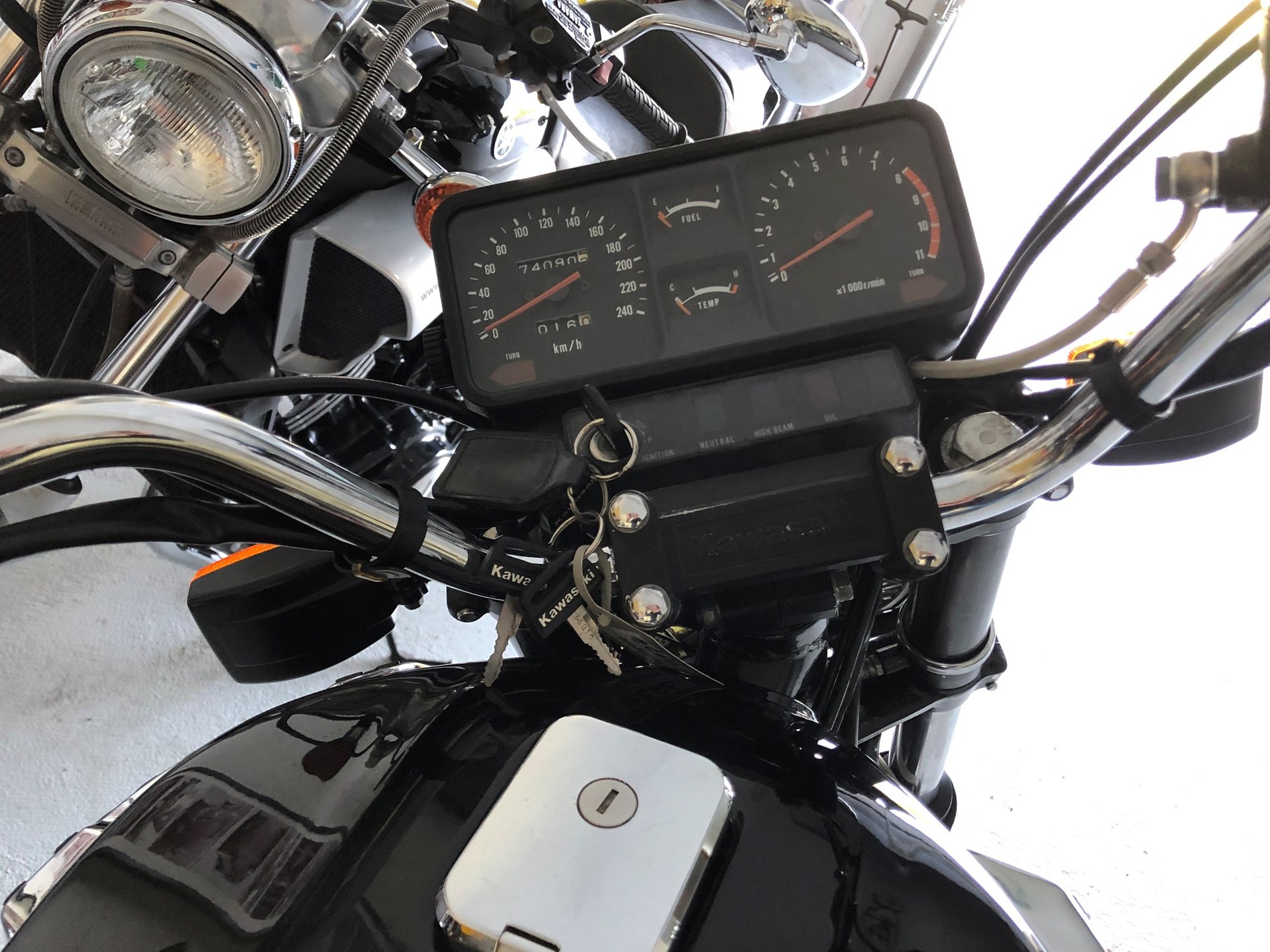KAWASAKI Z 1300 - 3