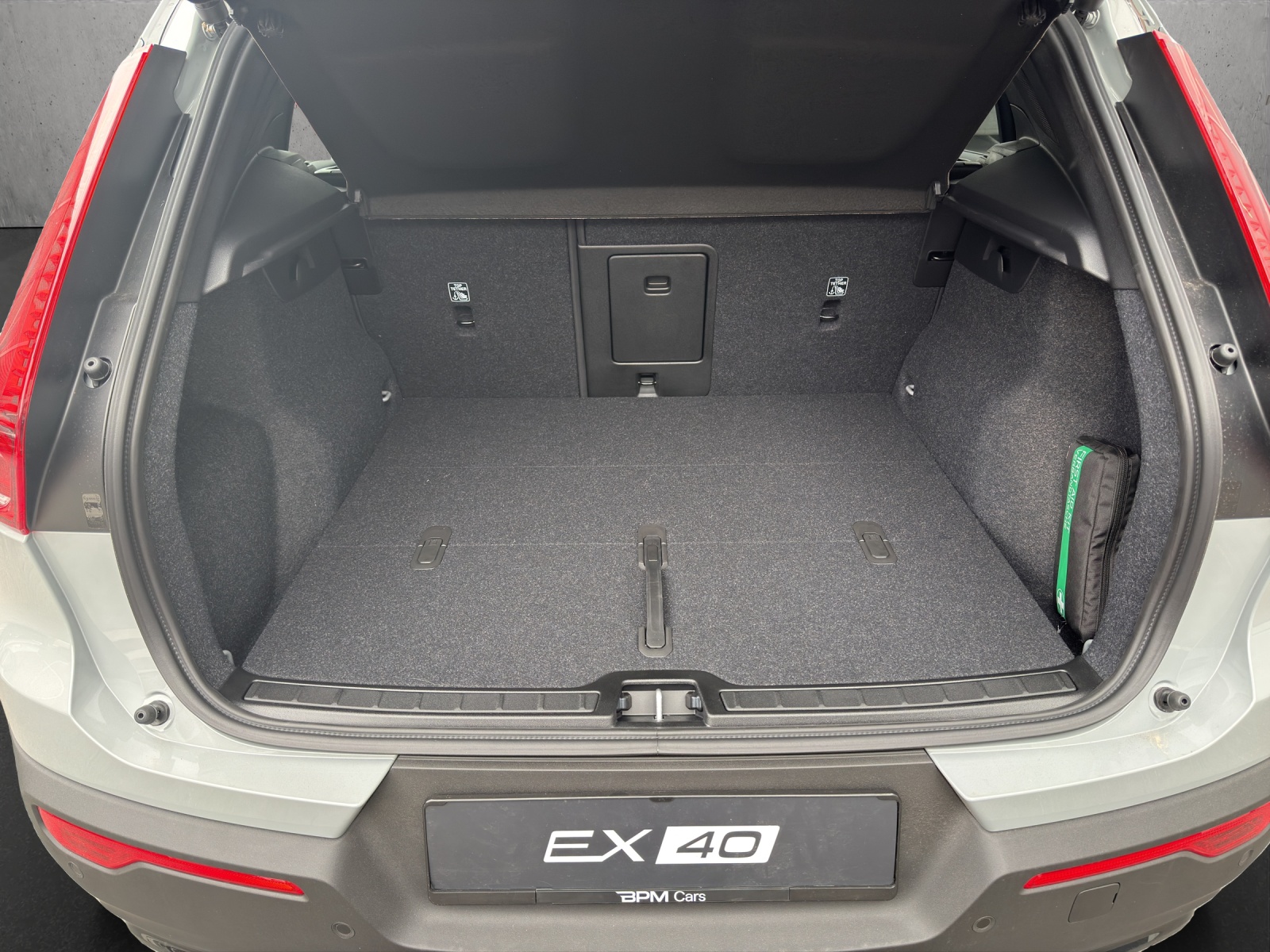 VOLVO EX40 82kWh Twin Motor AWD Ultra - 15