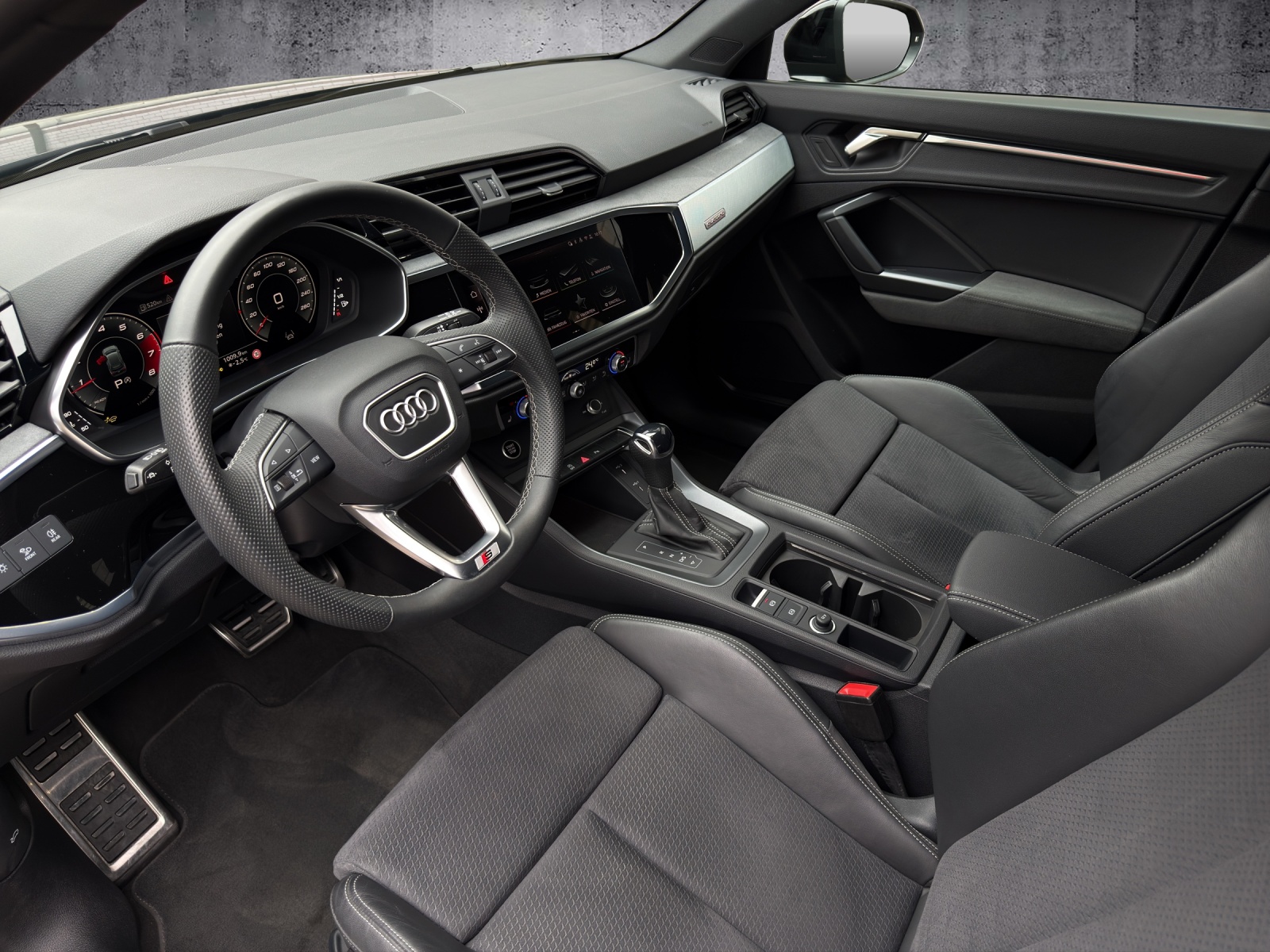 AUDI Q3 40 TDI S line quattro S-tronic *CH-Fahrzeug* - 6