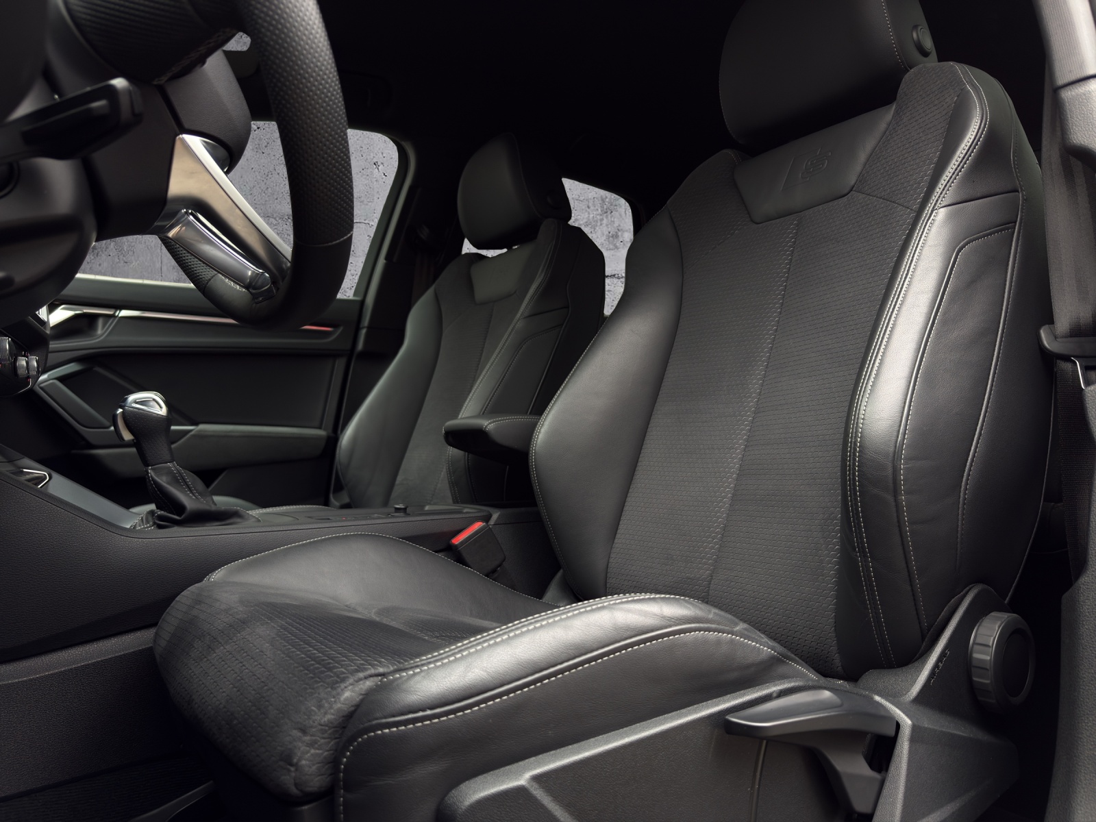 AUDI Q3 40 TDI S line quattro S-tronic *CH-Fahrzeug* - 5