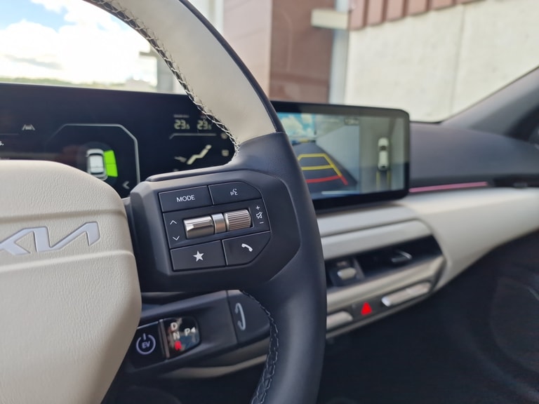 kia Gallery 18