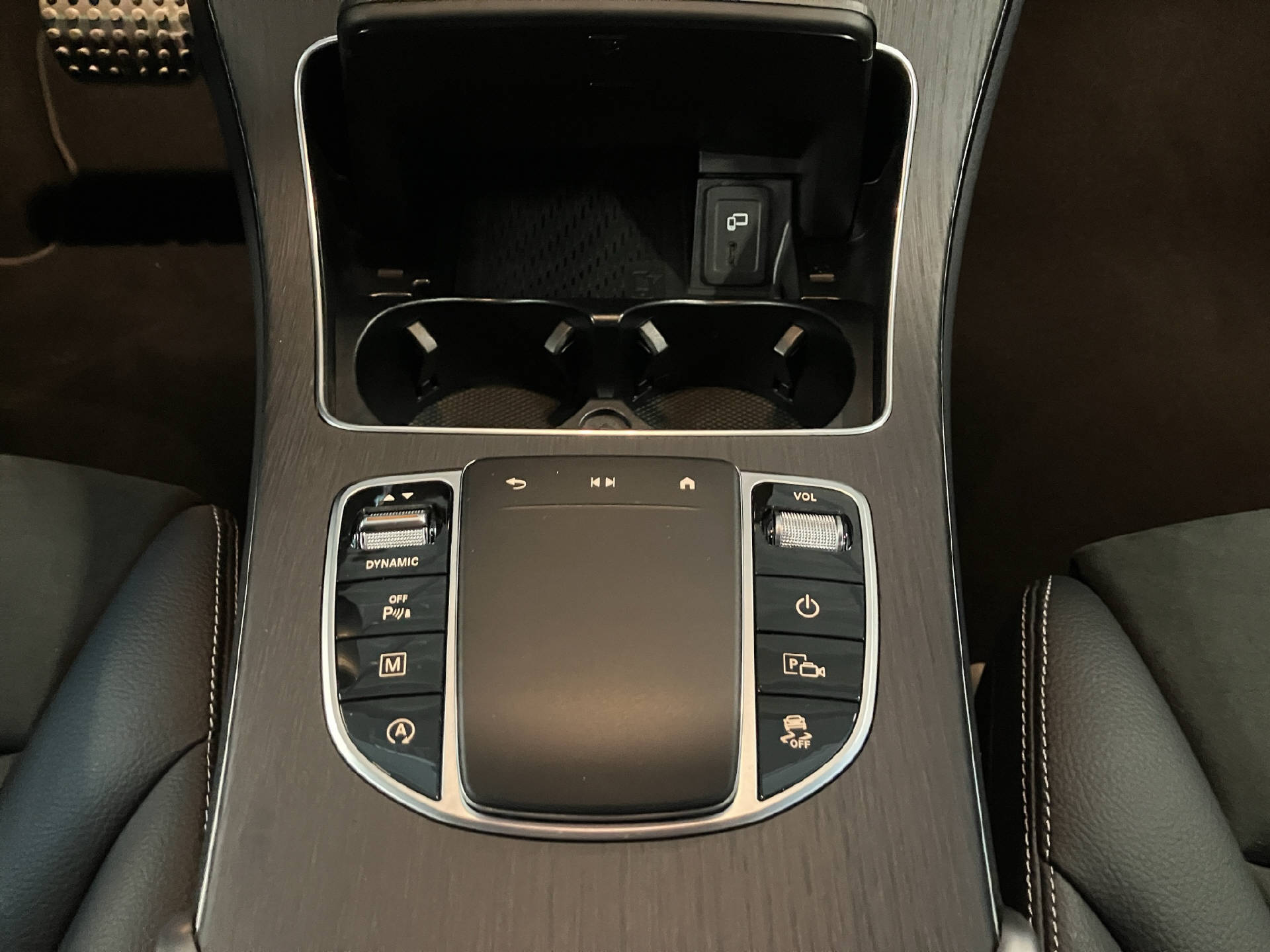 MERCEDES-BENZ GLC 220 d AMG Line 4MATIC - 11