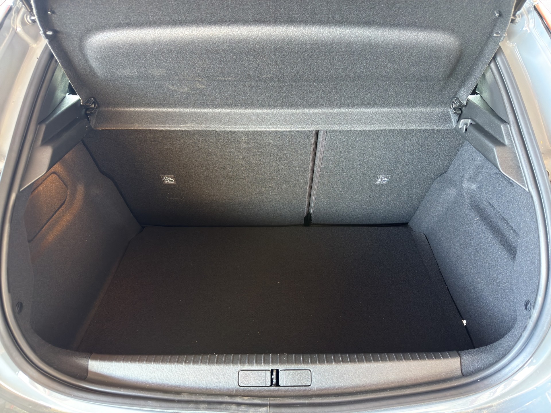 OPEL Corsa-e 156 GS Pack Komfort 3 Phaser - 26