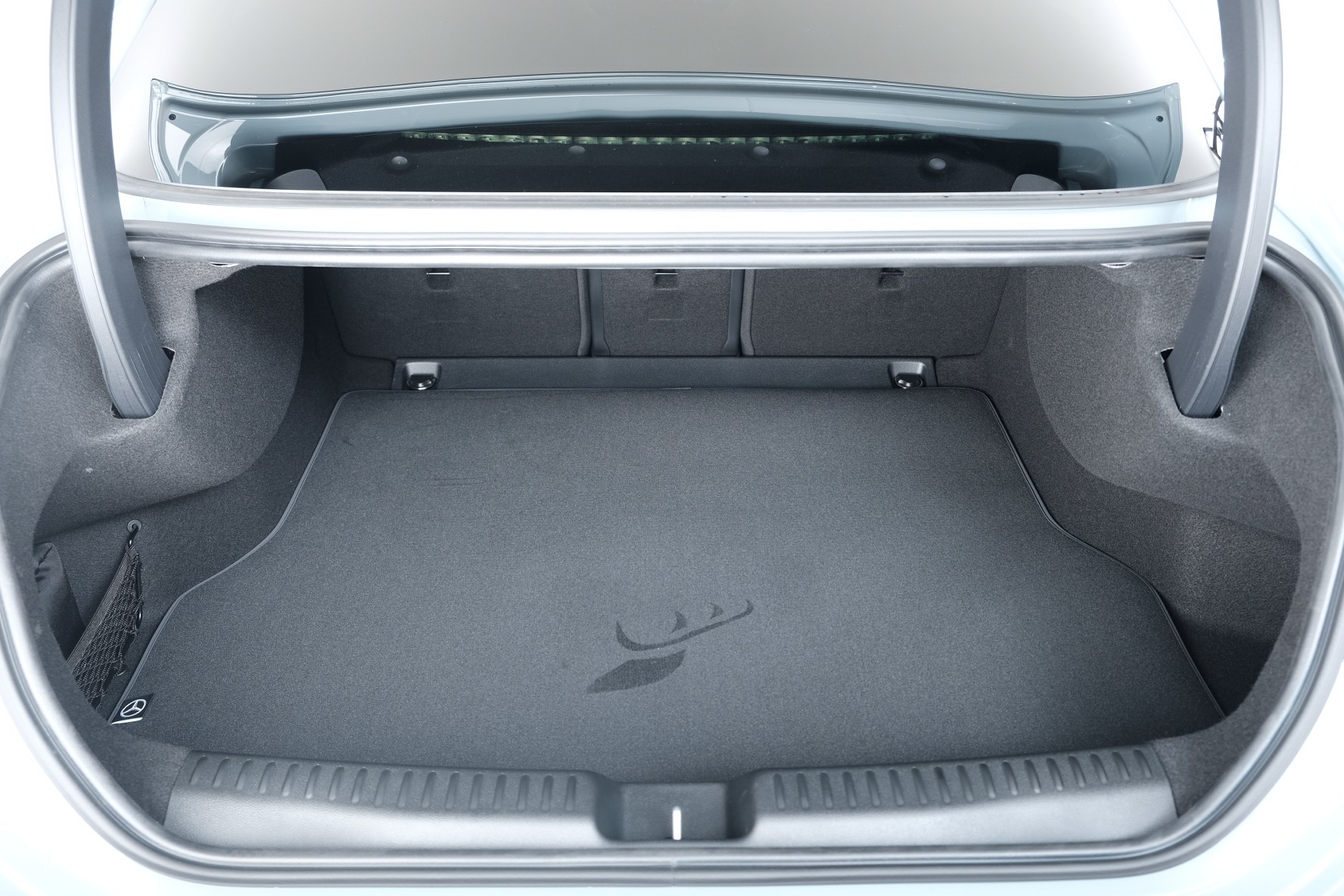 MERCEDES-BENZ CLA 350 4 Matic 85 kWh EQ - 13