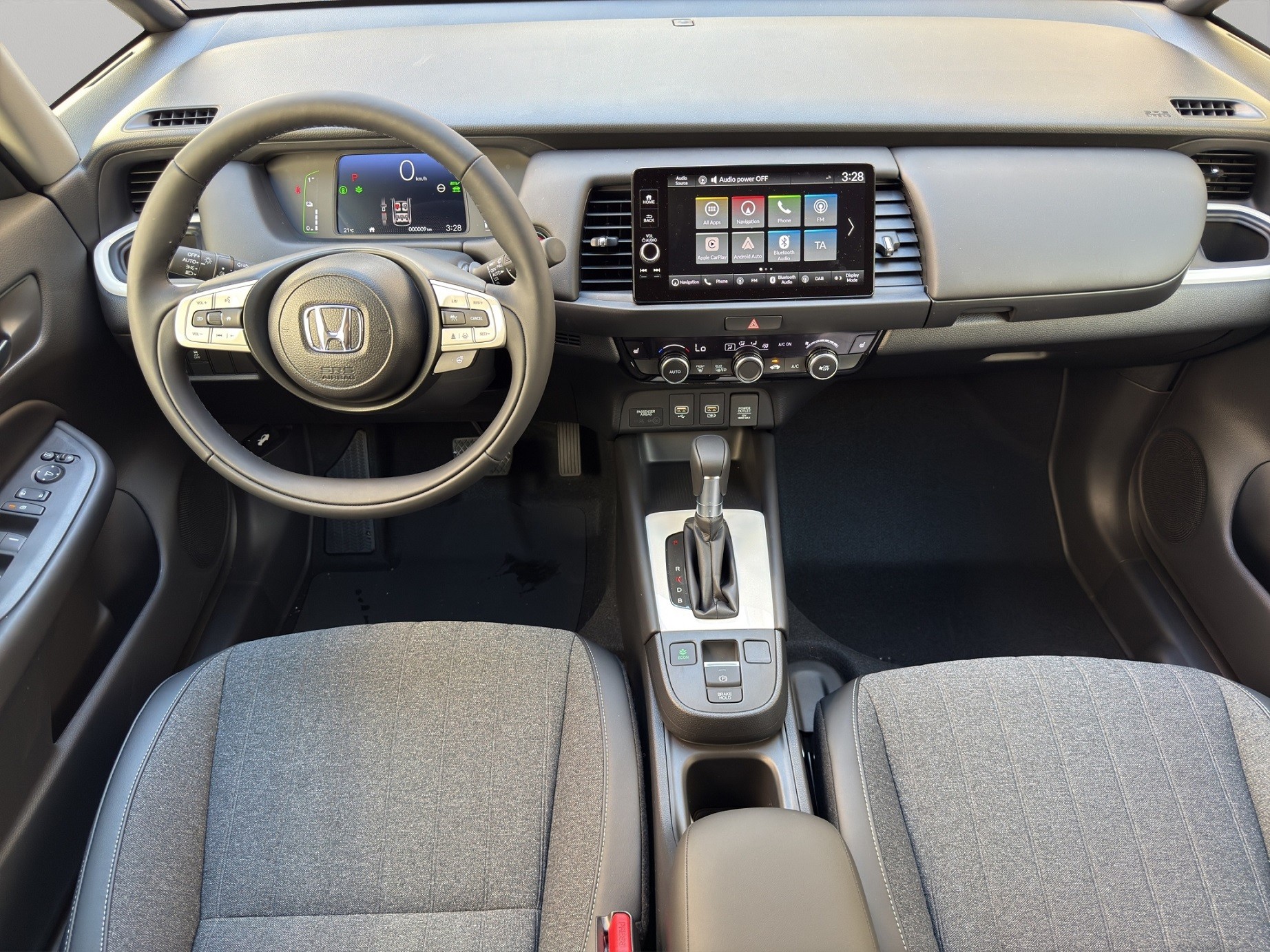 HONDA Jazz 1.5 i-MMD Advance - 8