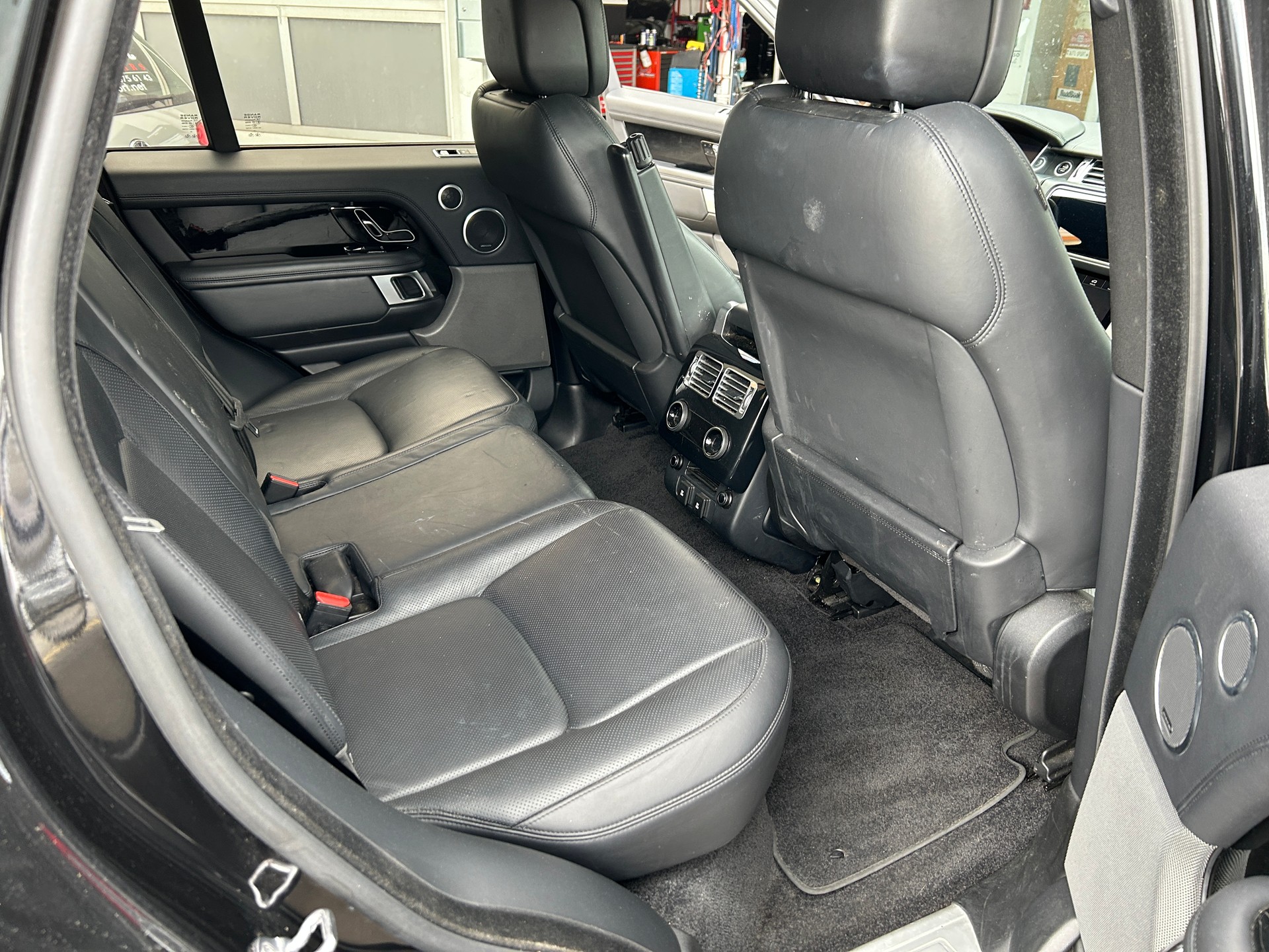 LAND ROVER Range Rover 3.0 SDV6 Vogue Automatic " MOTEUR BLOQUER " VENDU DANS L'ETAT Tél : 079 611 65 33 - 10