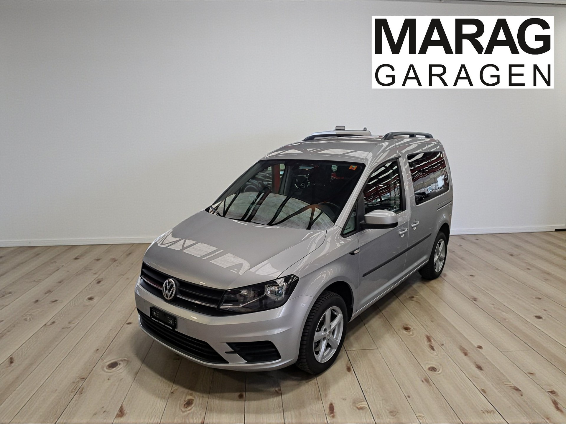 VW Caddy 1.4 TSI Trendline DSG - 2