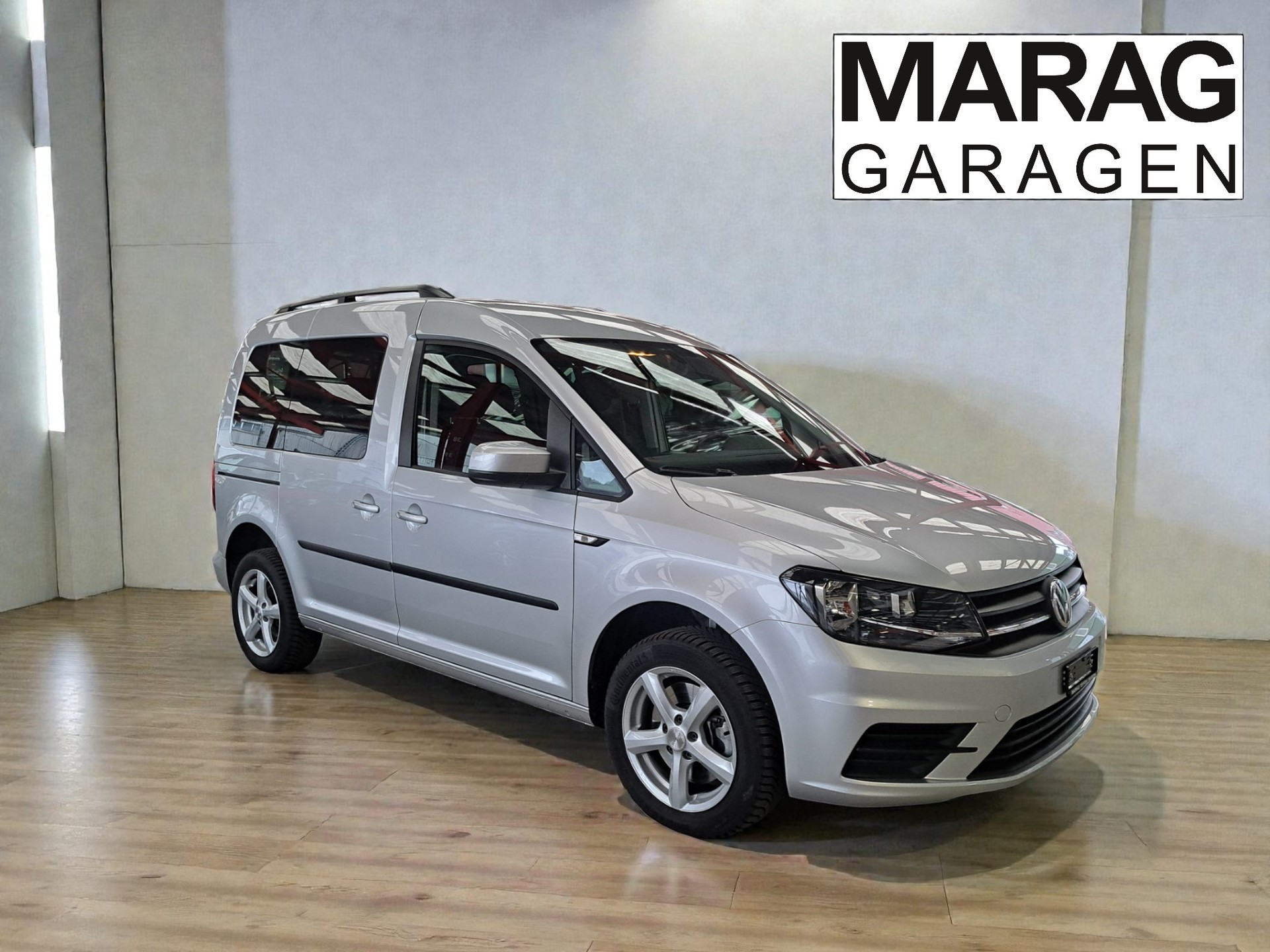 VW Caddy 1.4 TSI Trendline DSG - 3