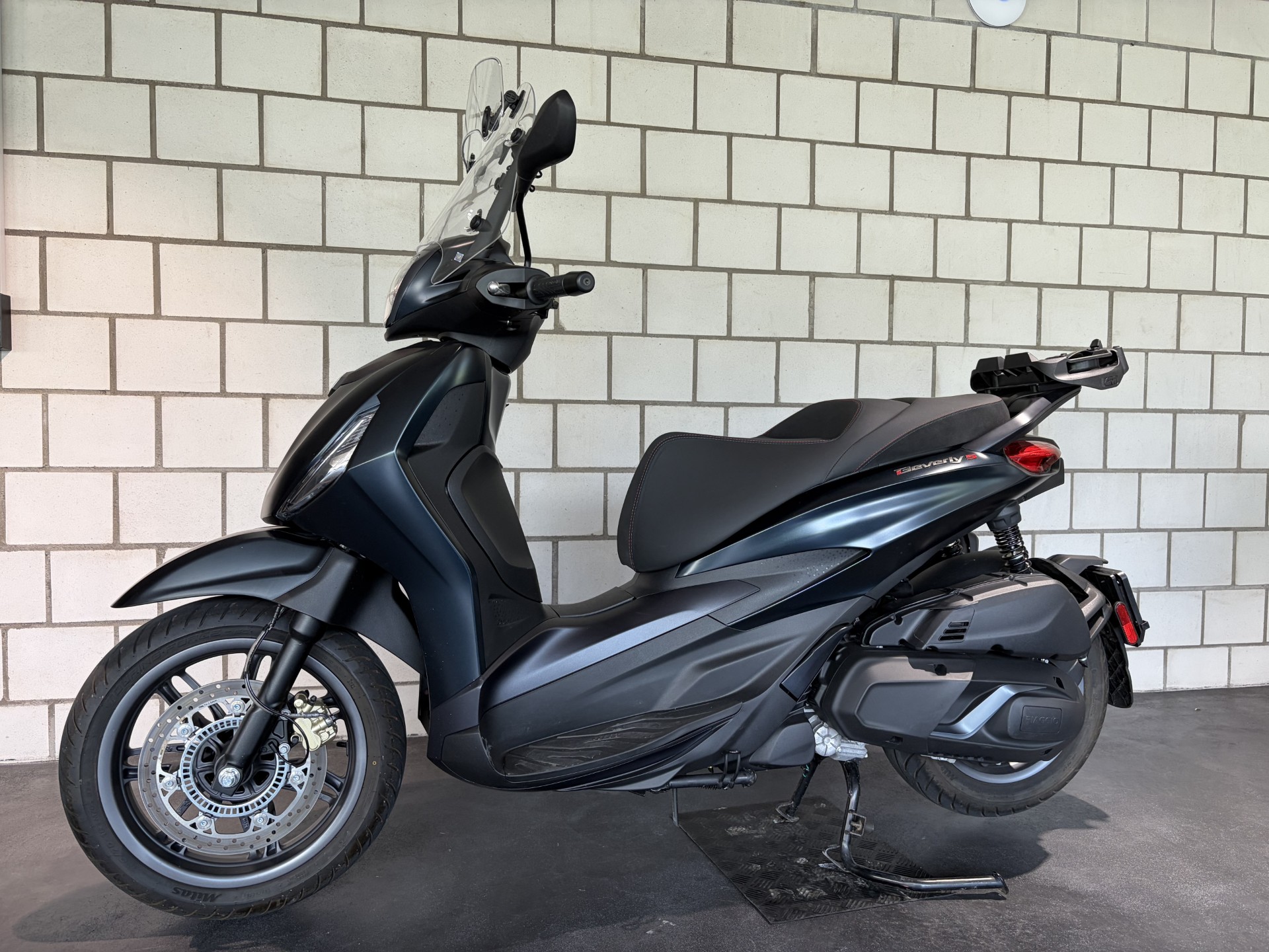 PIAGGIO Beverly 400 Sport