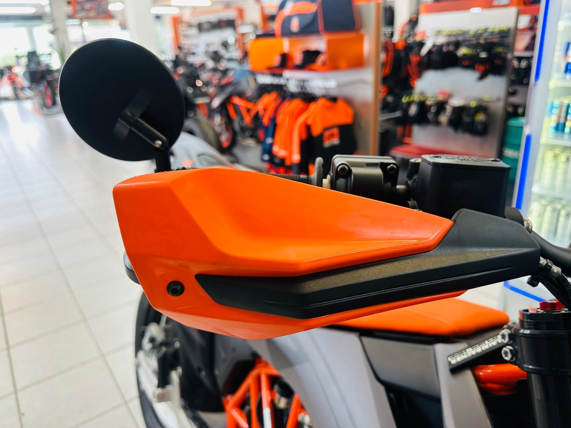 KTM 690 SMC R ABS (35 kW) - 8