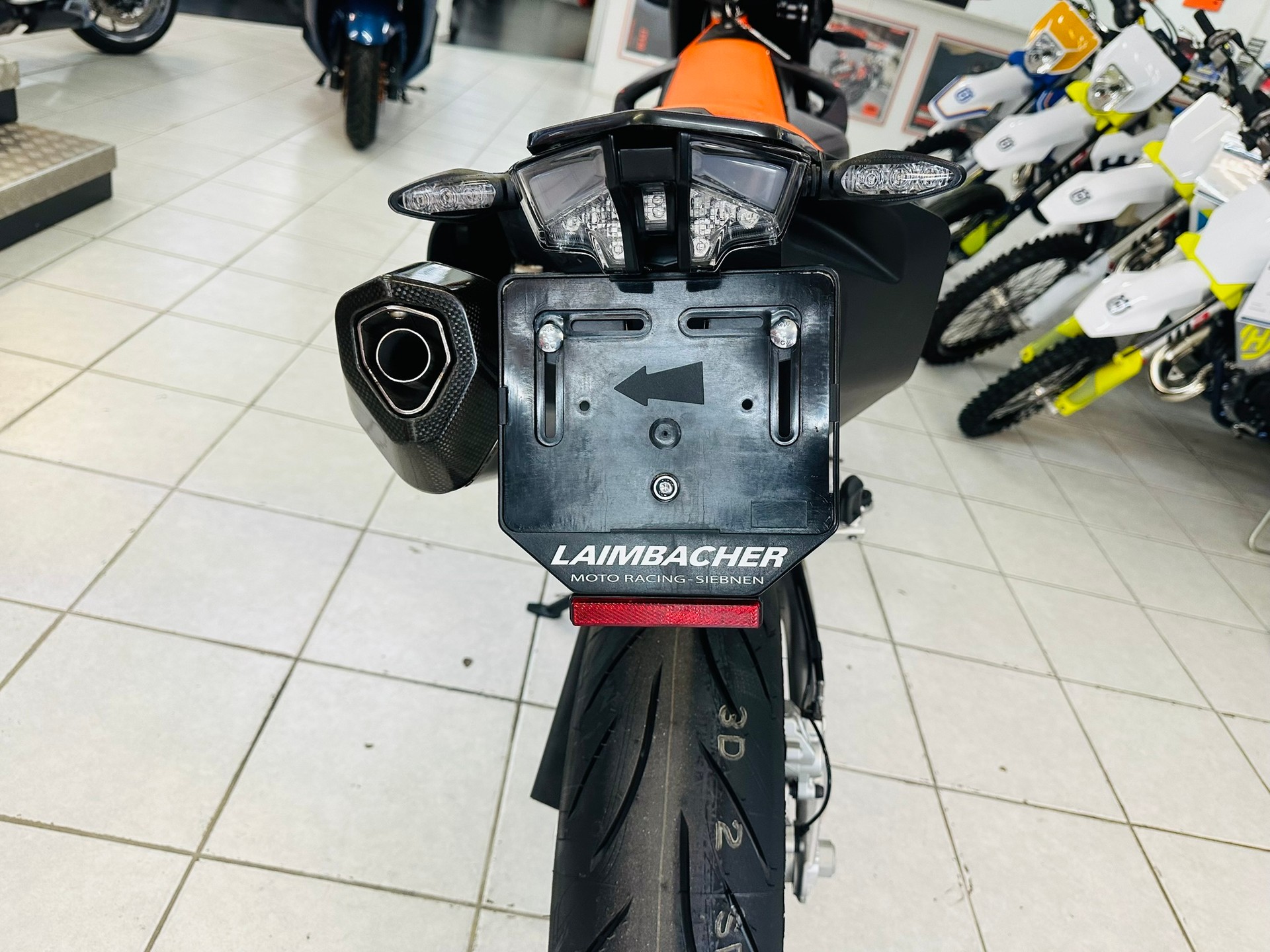 KTM 690 SMC R ABS (35 kW) - 2
