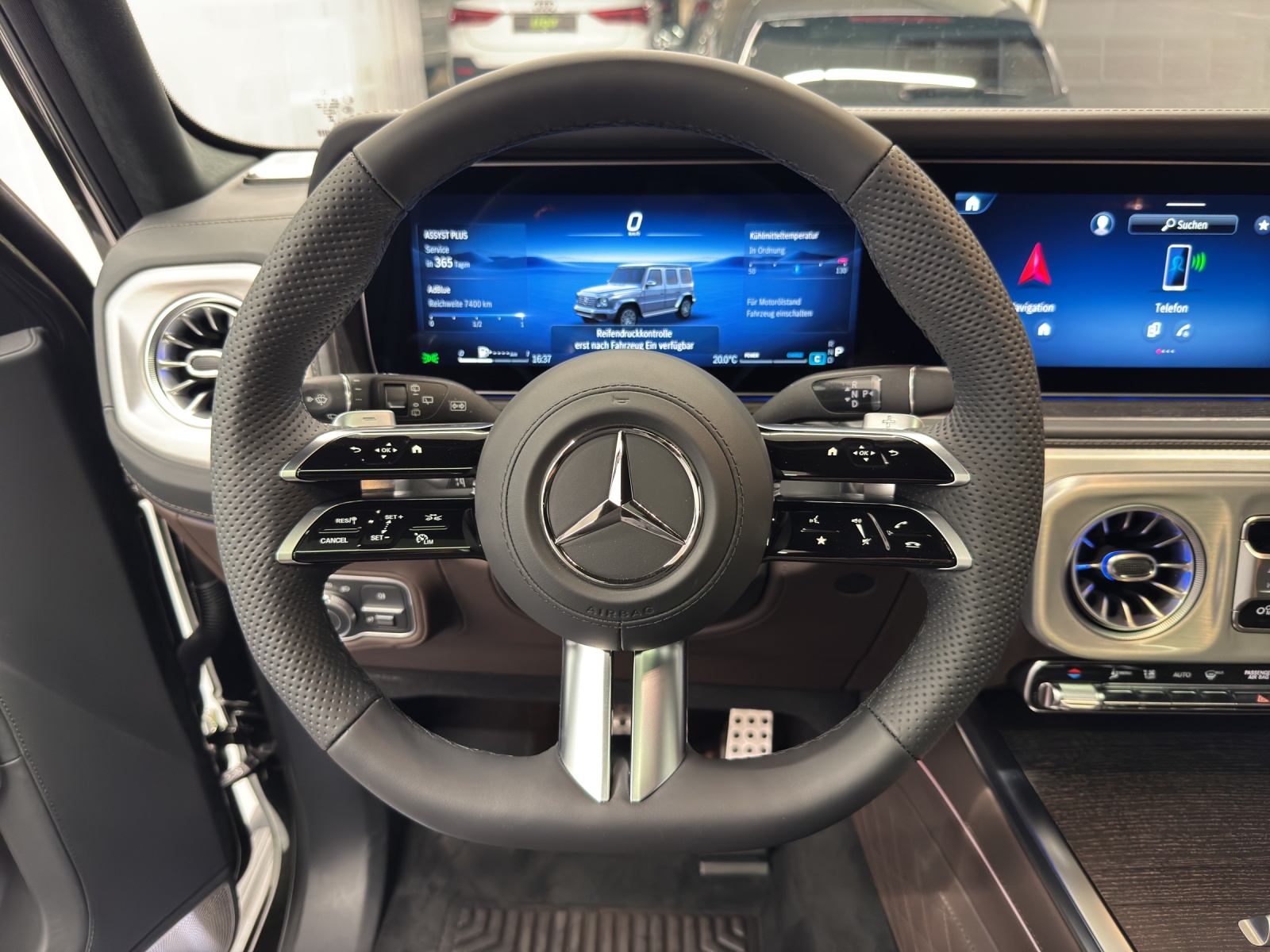 MERCEDES-BENZ G 450d - 16