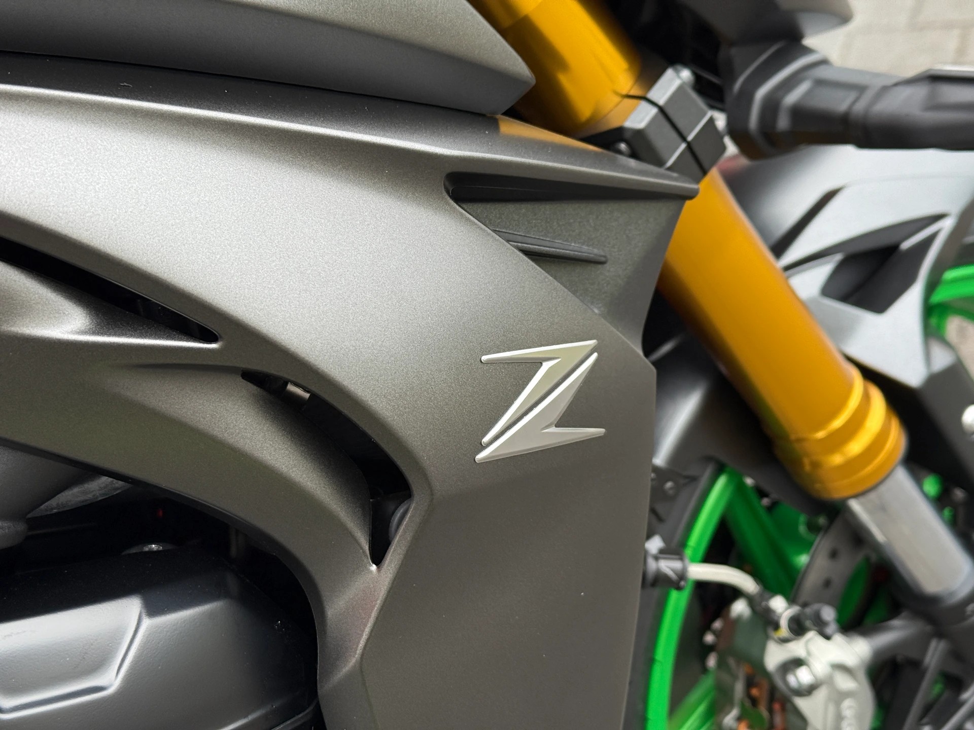 KAWASAKI Z1100 SE - 12