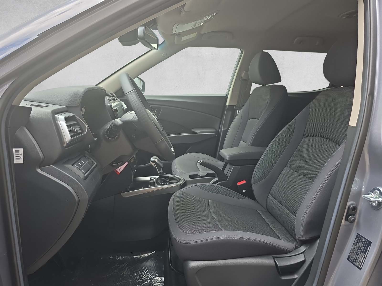 KGM-SsangYong Tivoli 1.5 T GDI Bronze 4WD Automat - 11