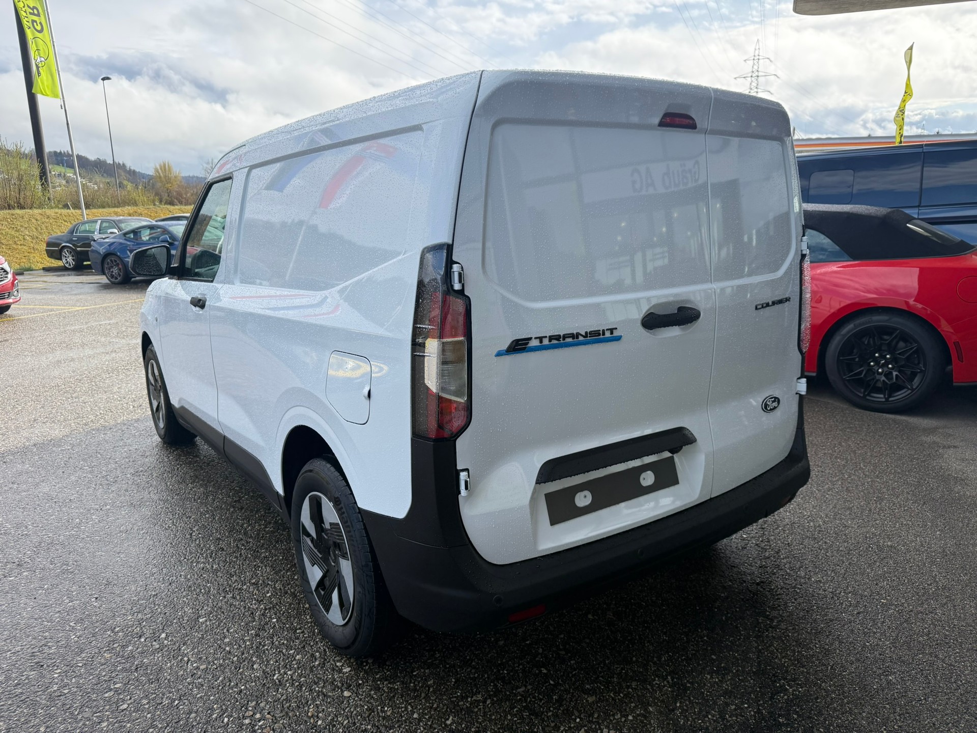 FORD E-Transit Courier Van Trend 43,5kWh - 5