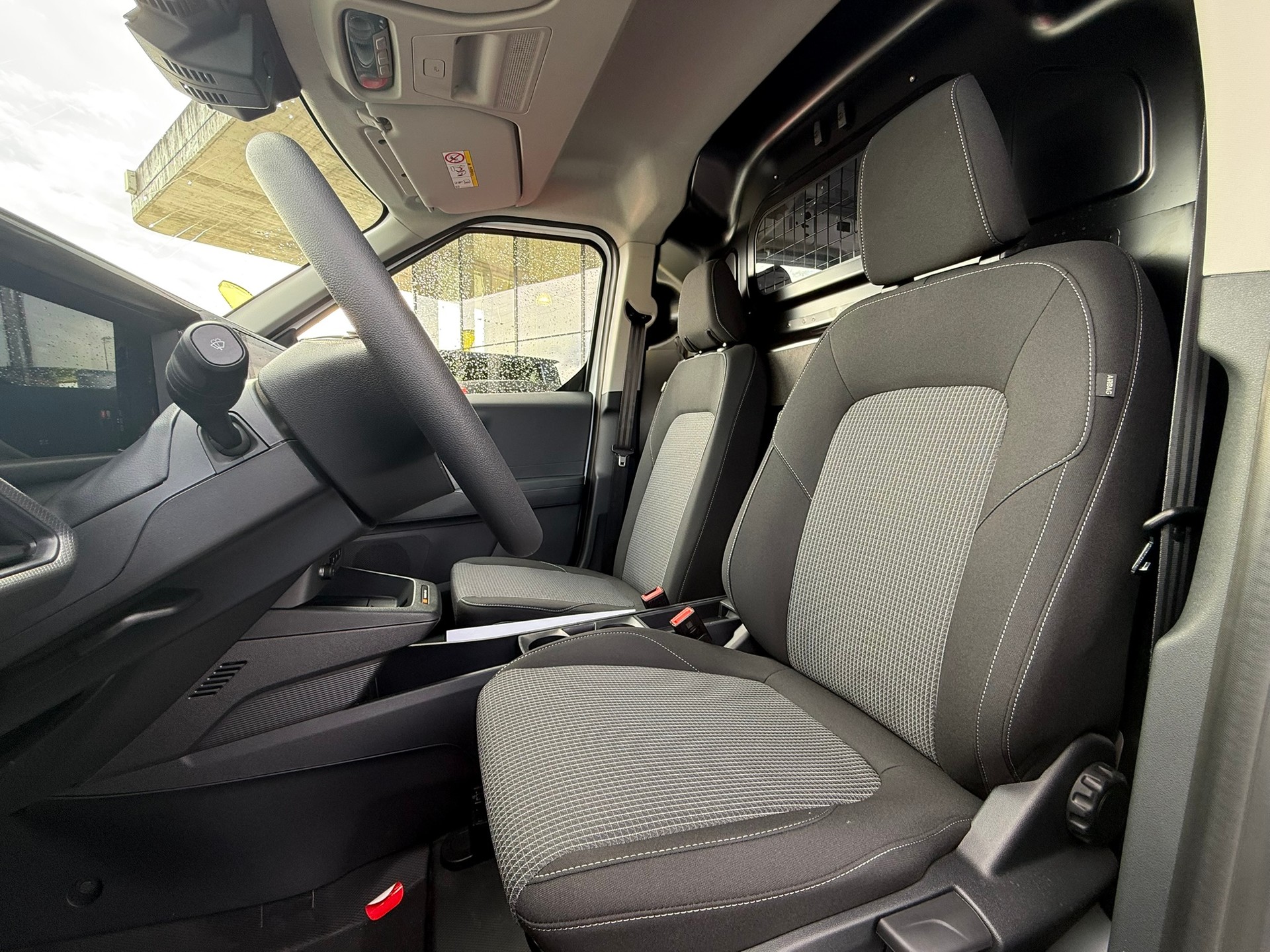 FORD E-Transit Courier Van Trend 43,5kWh - 9