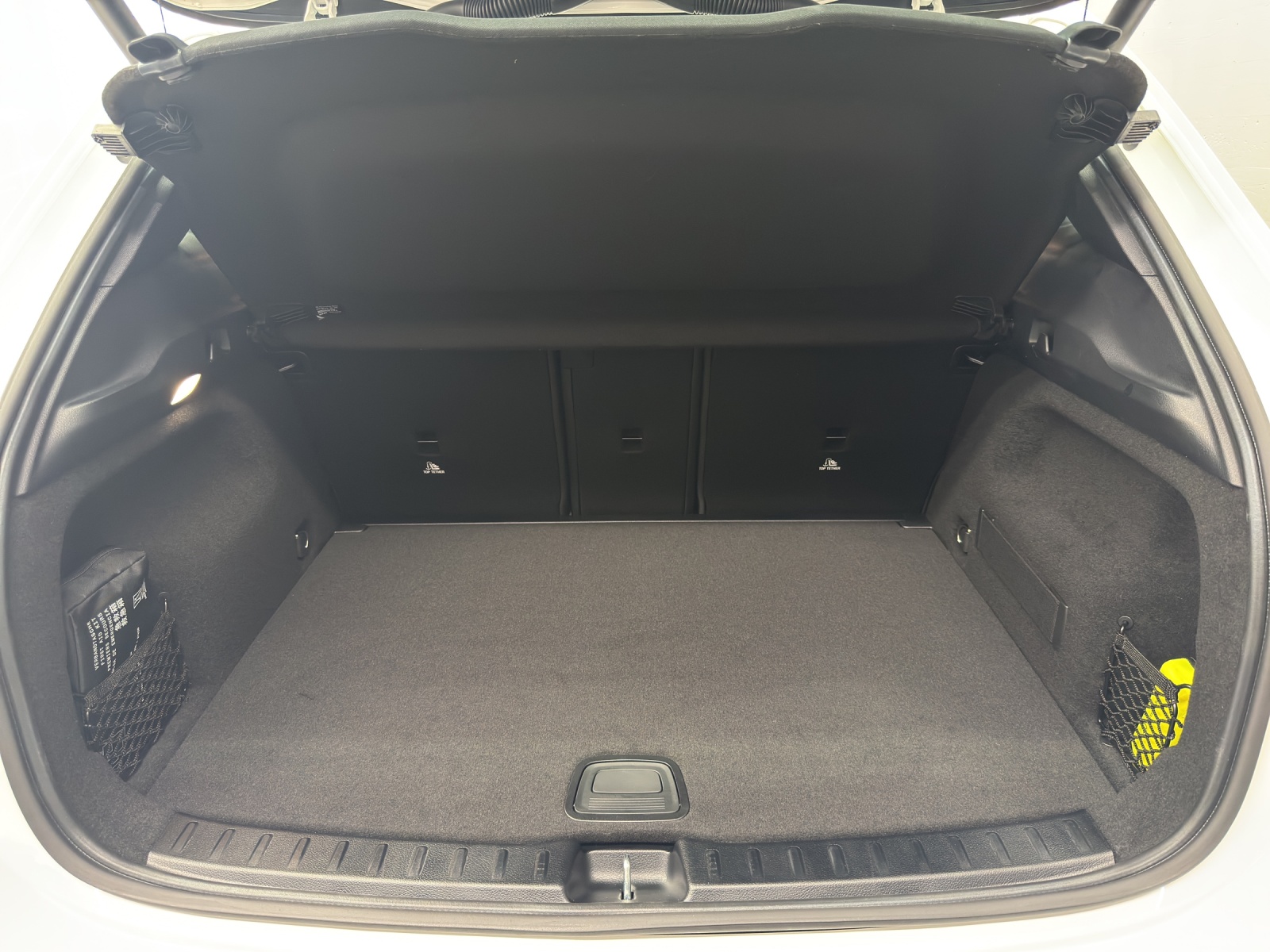 MERCEDES-BENZ GLA 200 Advanced Plus Line Night Star - 11