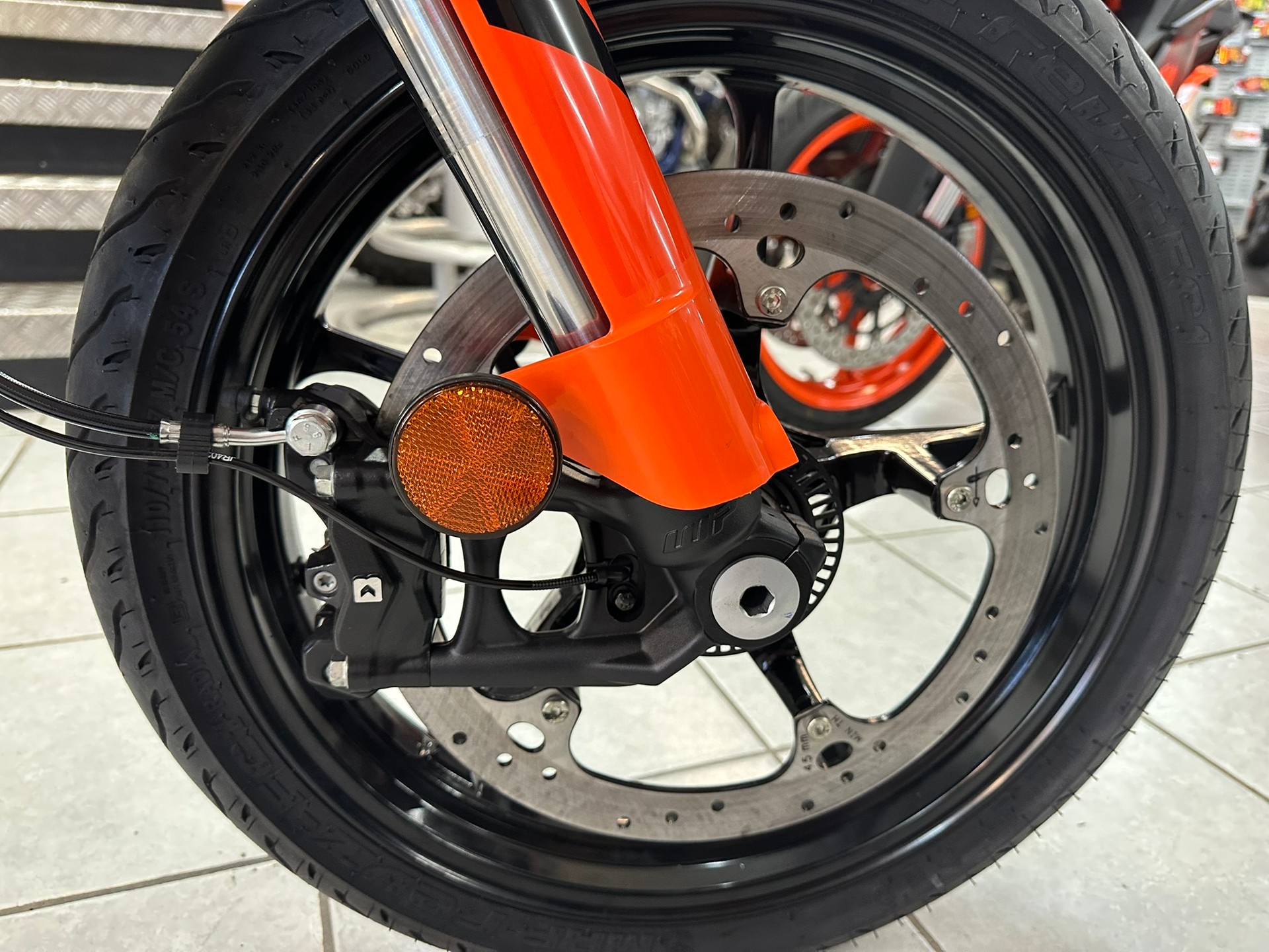 KTM 125 SMC-R - 8