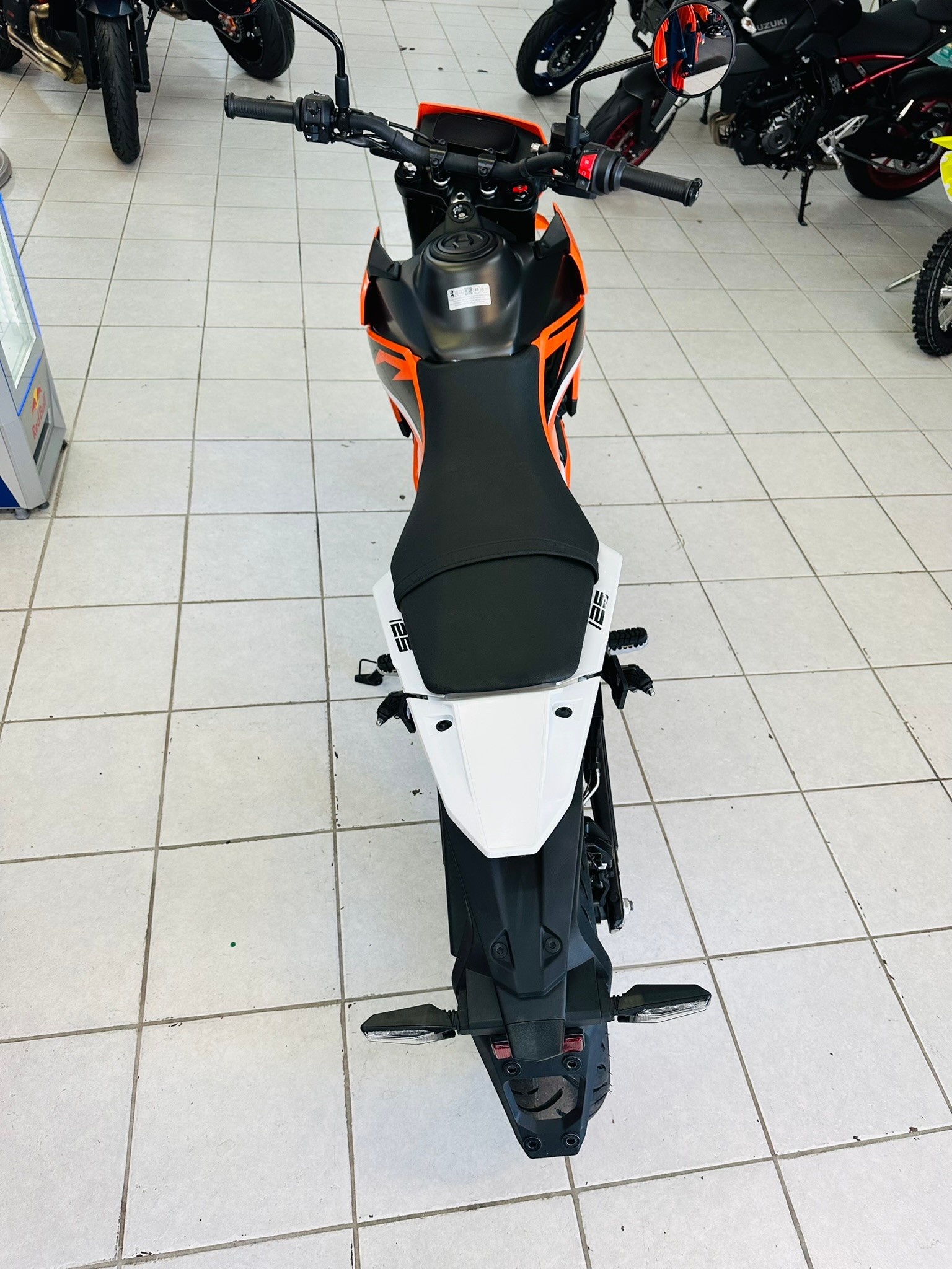 KTM 125 SMC-R - 12