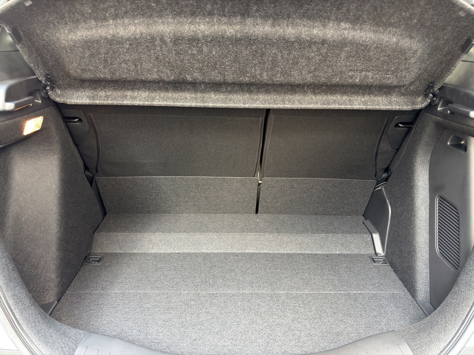 HONDA Jazz 1.5 i-MMD Crosstar Advance - 12