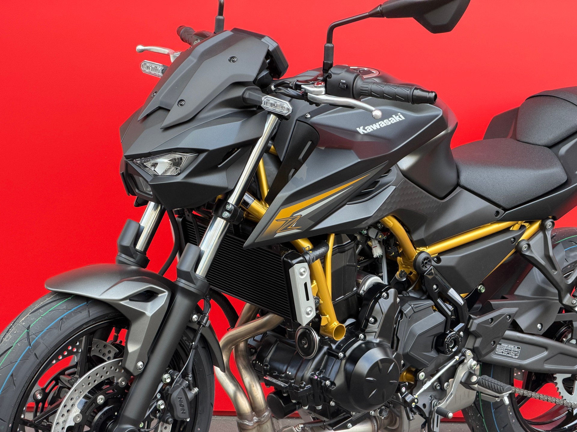 KAWASAKI Z 650 S - 10