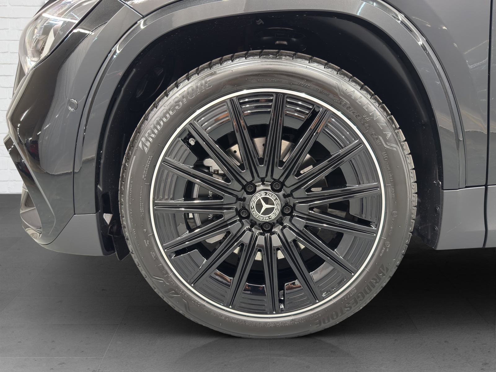 MERCEDES-BENZ GLA 200 AMG Line Night Star - 6