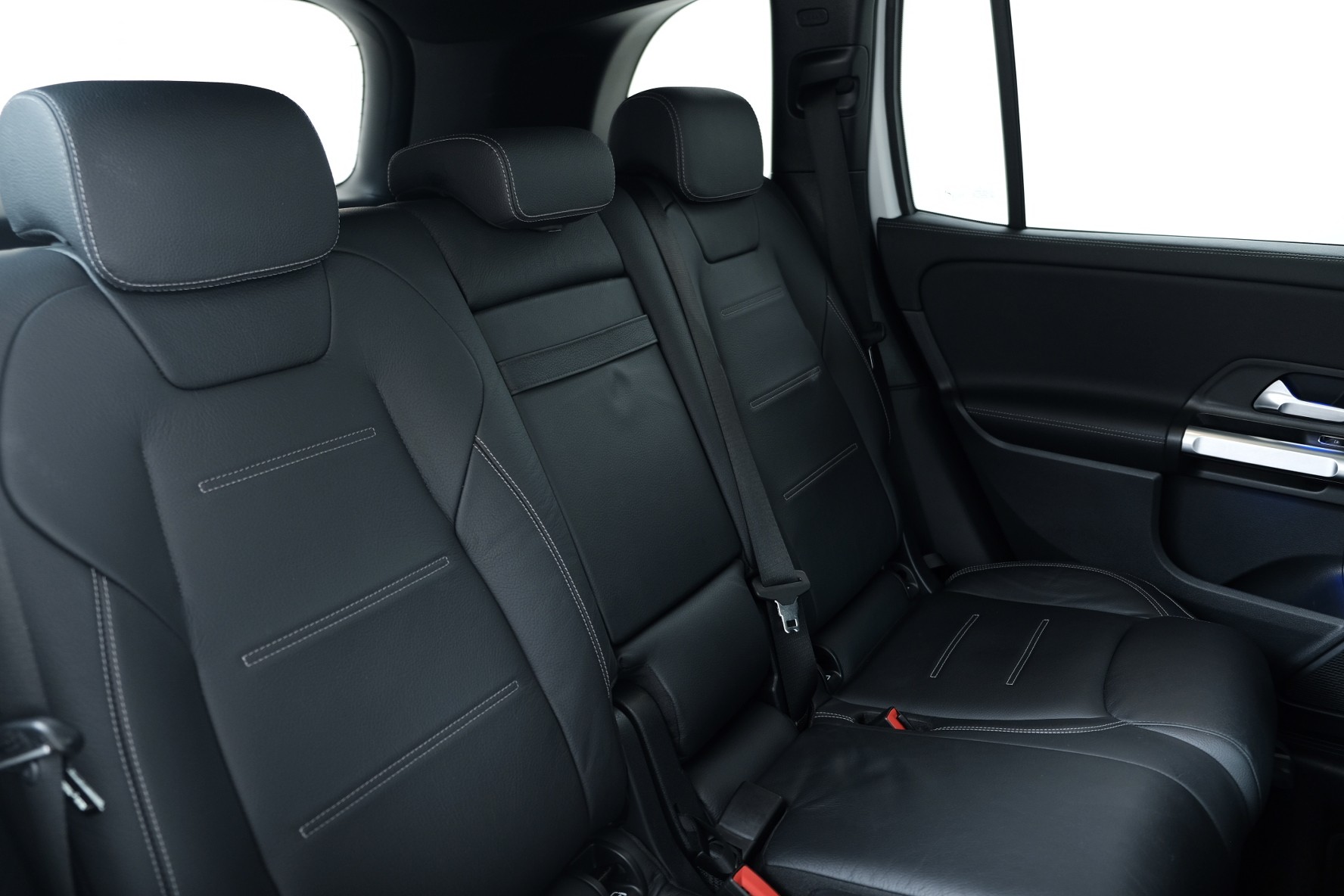 MERCEDES-BENZ GLB 250 4Matic AMG Line 8G-Tronic - 12