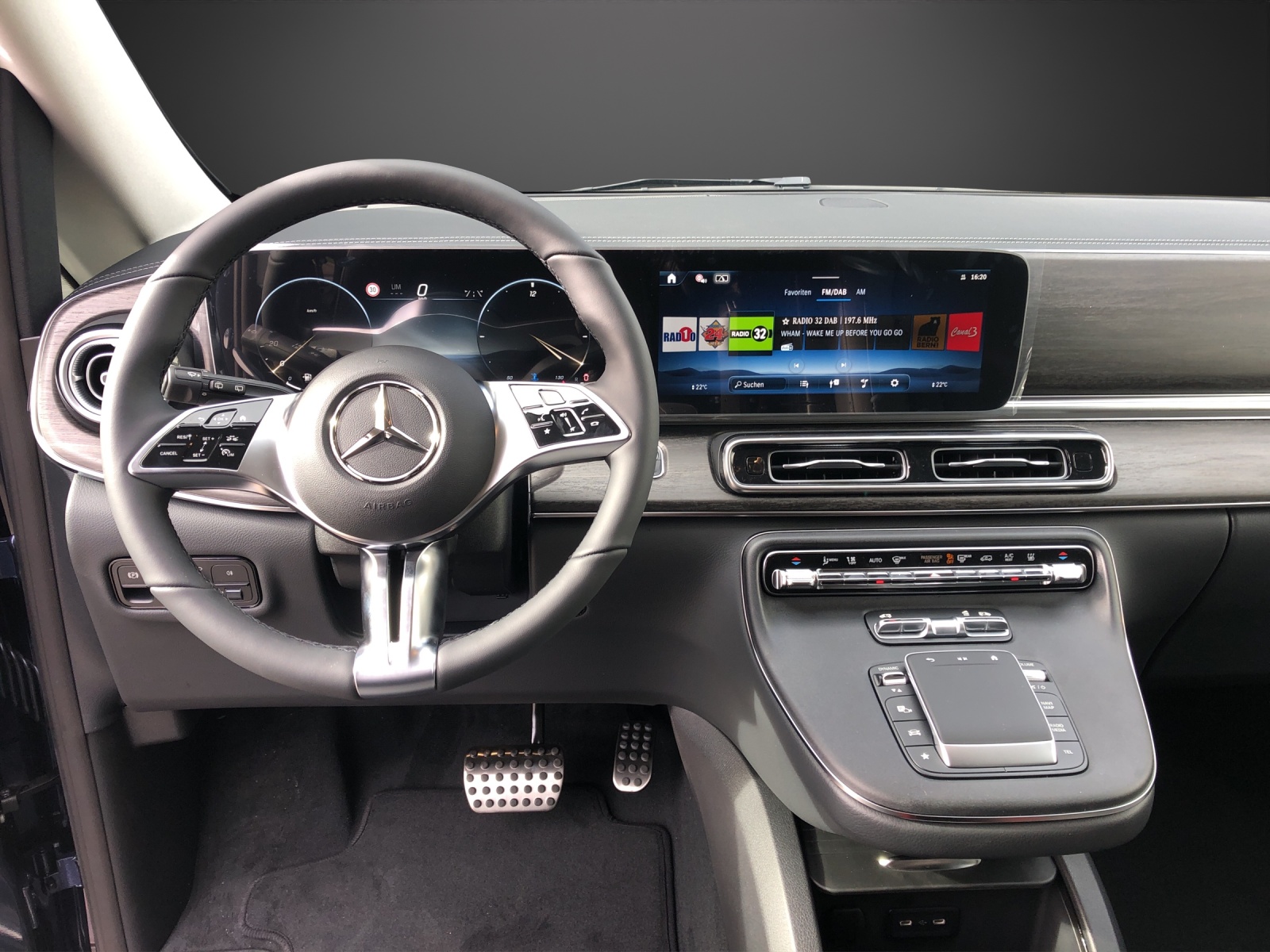 MERCEDES-BENZ V 300 d lang Avantgarde 4Matic 9G-Tronic - 9