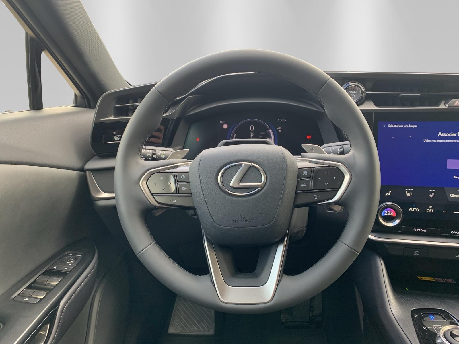 LEXUS RZ 450e Comfort - 9
