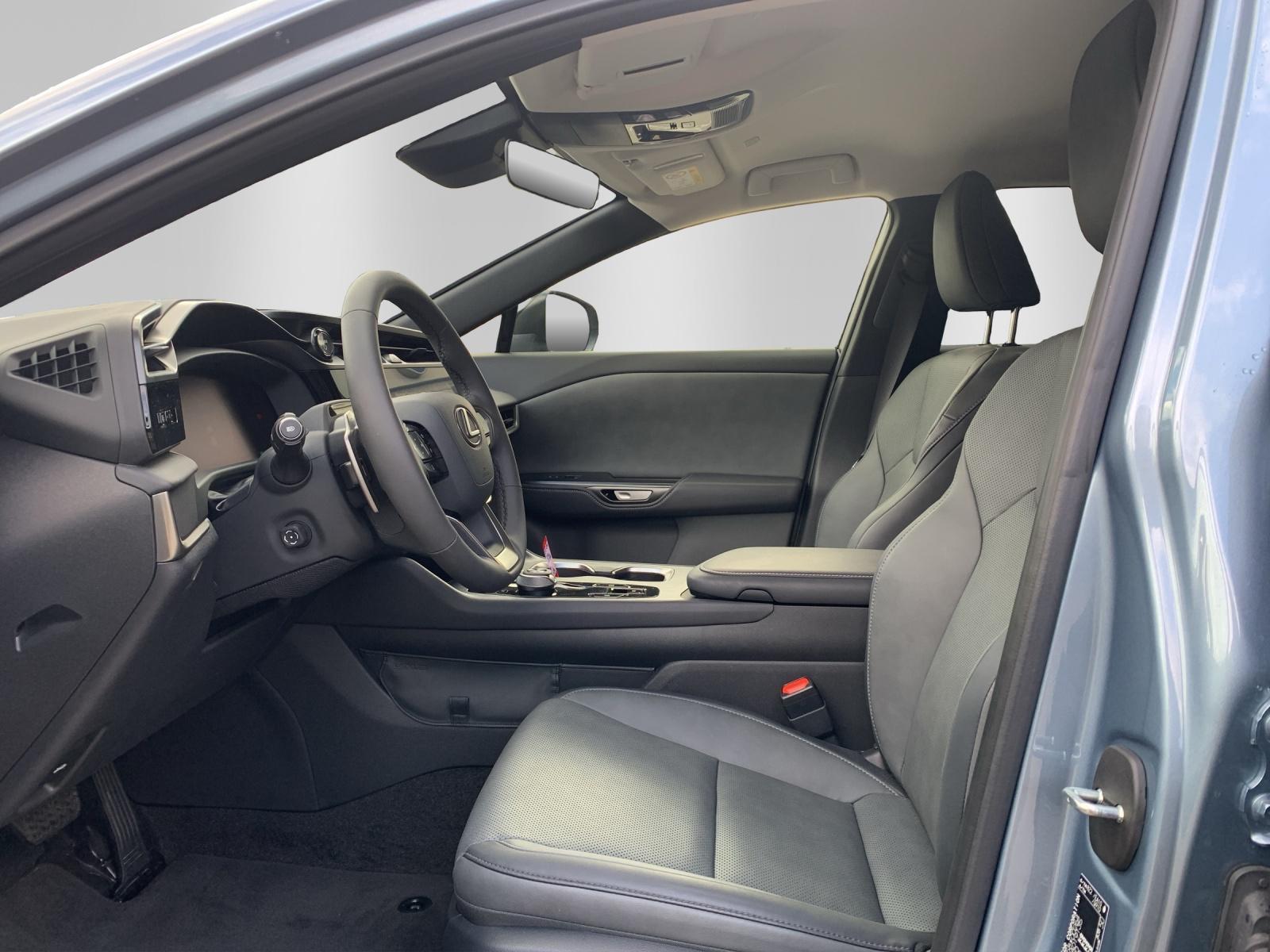 LEXUS RZ 450e Comfort - 11