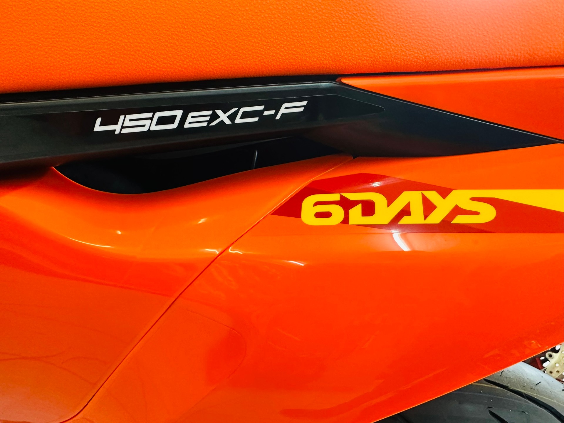 KTM EXC-F 450 Six Day Supermoto - 14