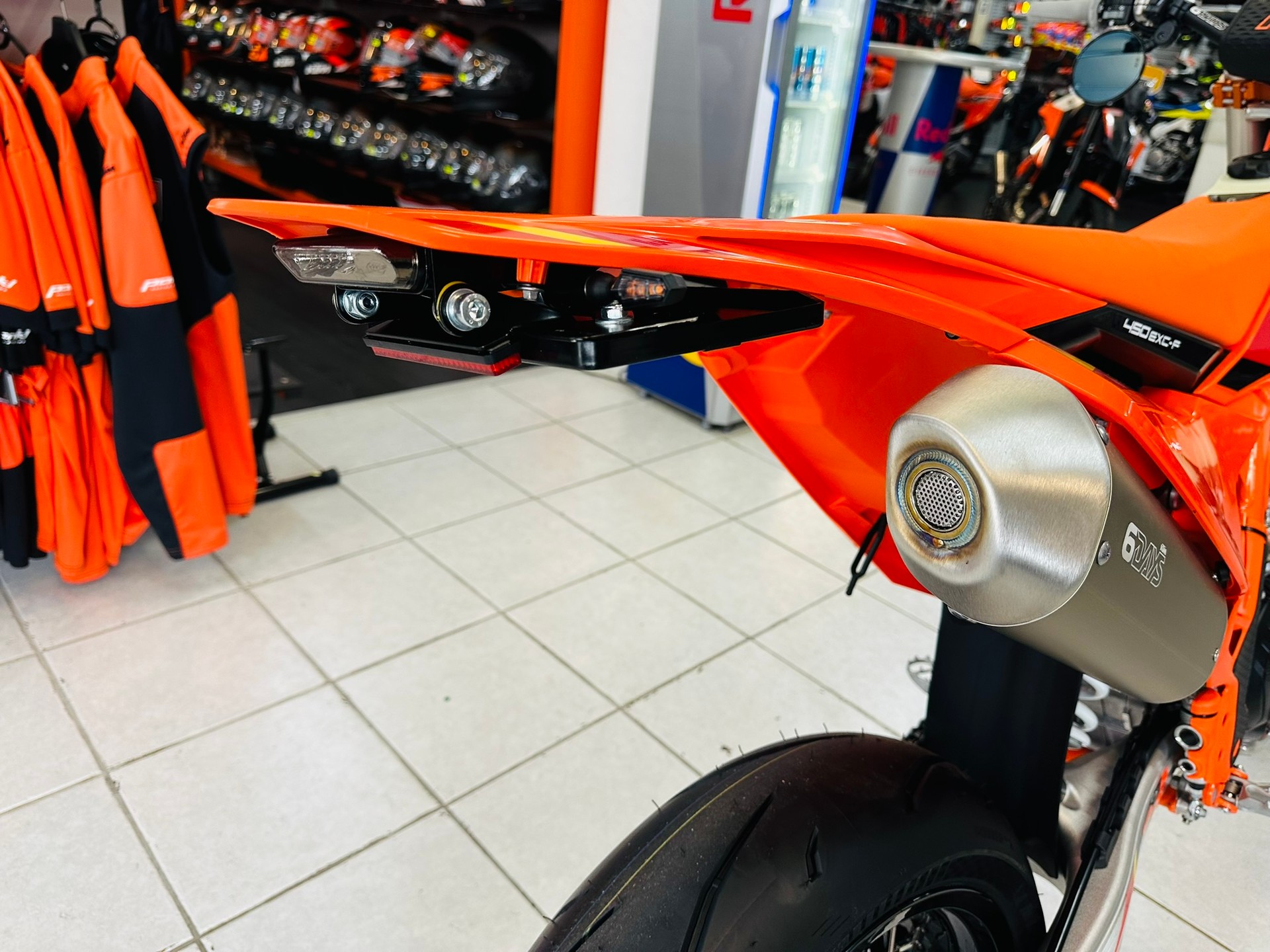 KTM EXC-F 450 Six Day Supermoto - 12