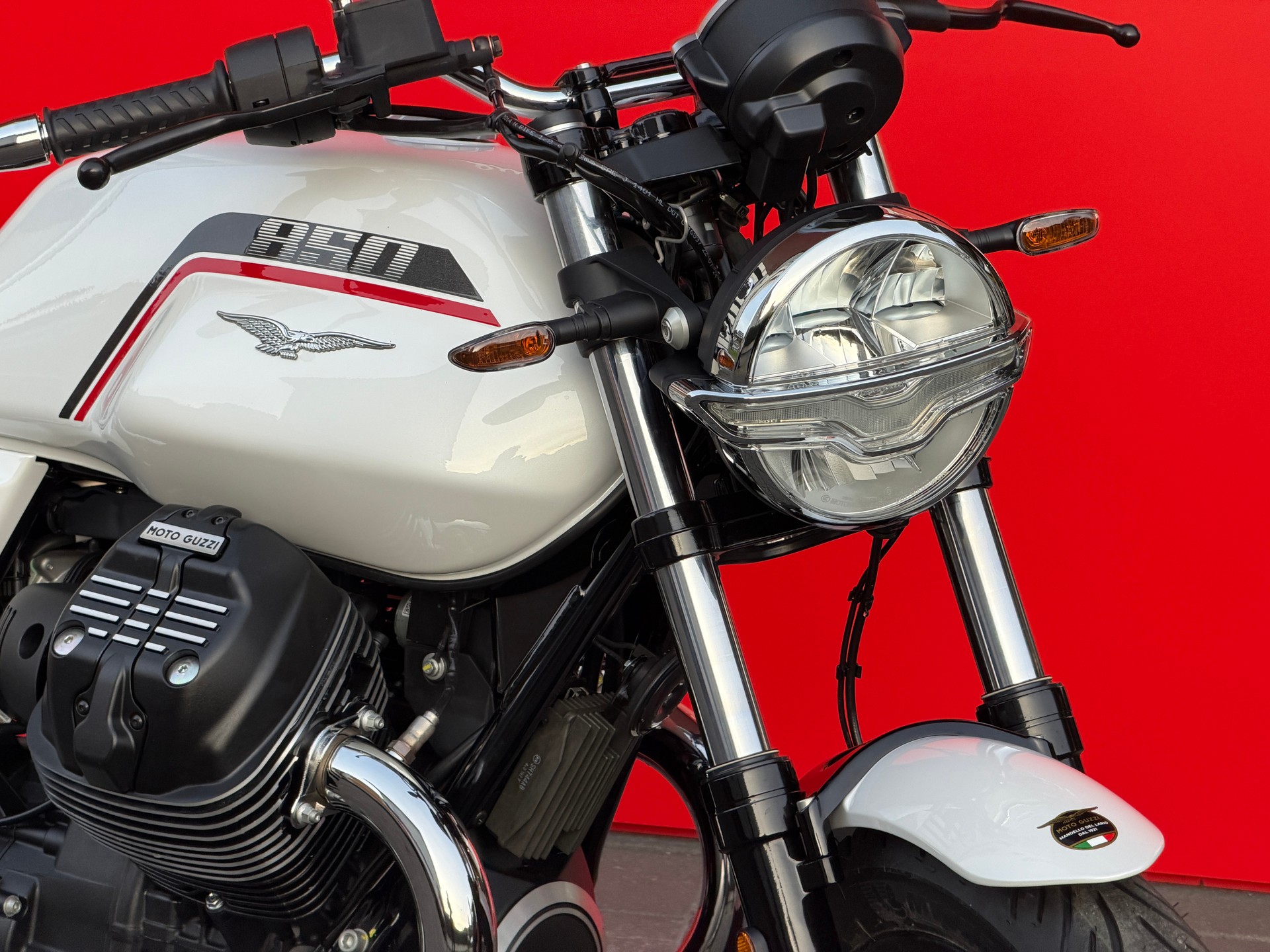 MOTO GUZZI V7 IV 850 Special E5+ - 12