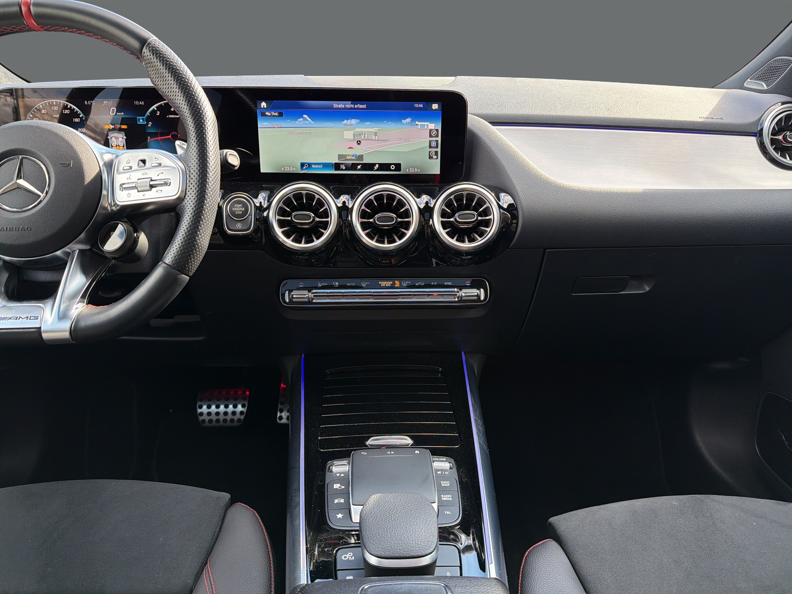 MERCEDES-BENZ GLA 35 AMG 4Matic - 15