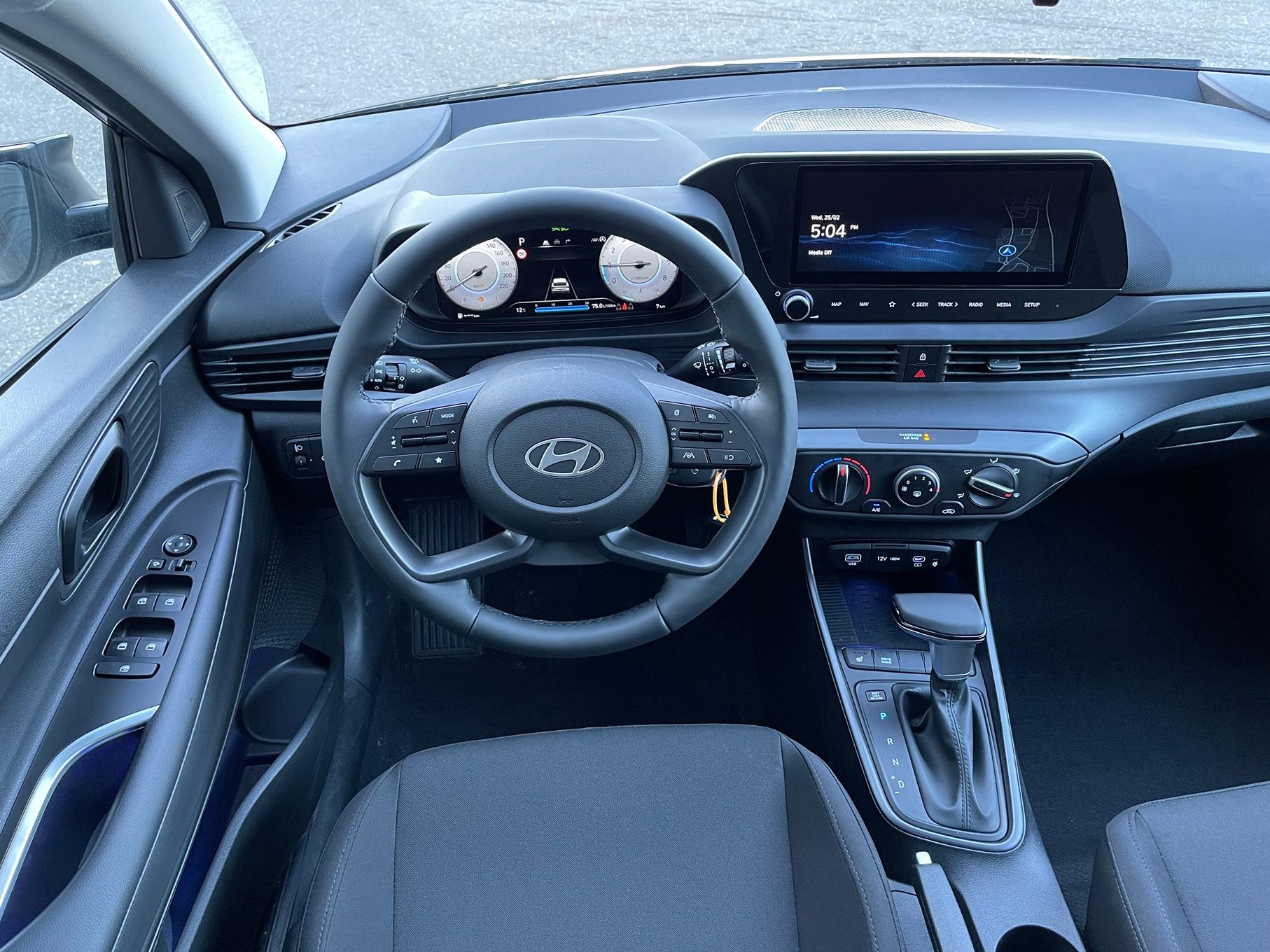 HYUNDAI i20 1.0 T-GDi Amplia - 8