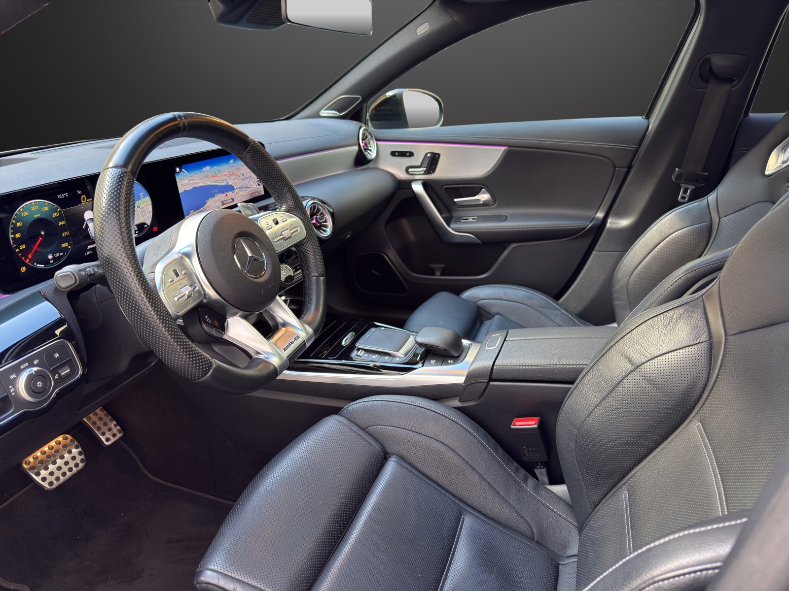 MERCEDES-BENZ A 45 S AMG 4Matic+ Speedshift - 10