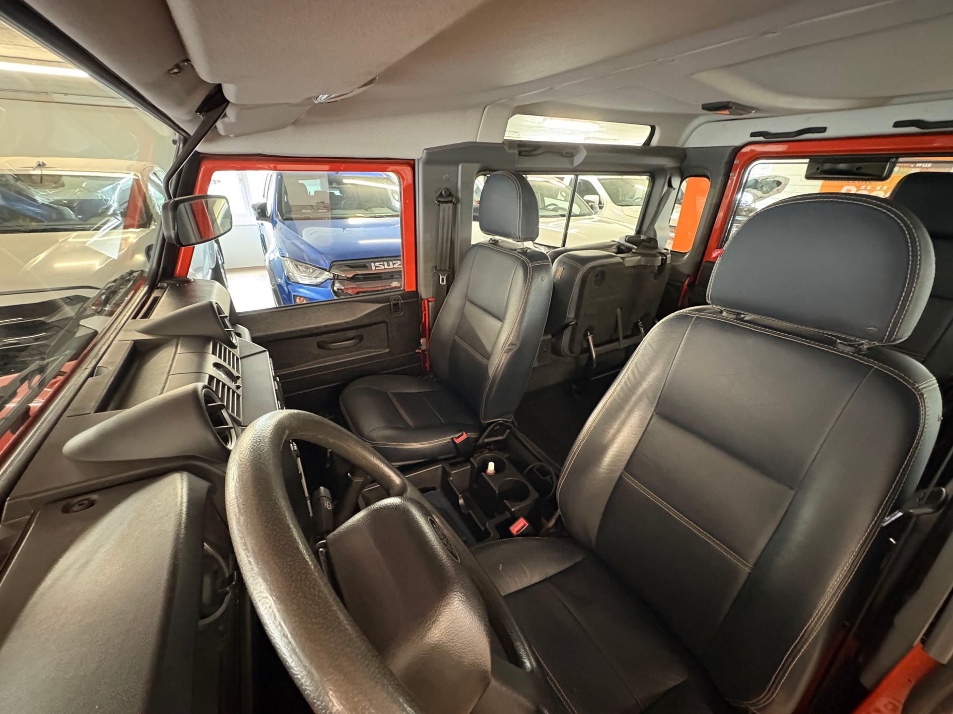 LAND ROVER Defender 90 SW 2.4Tdc - 14