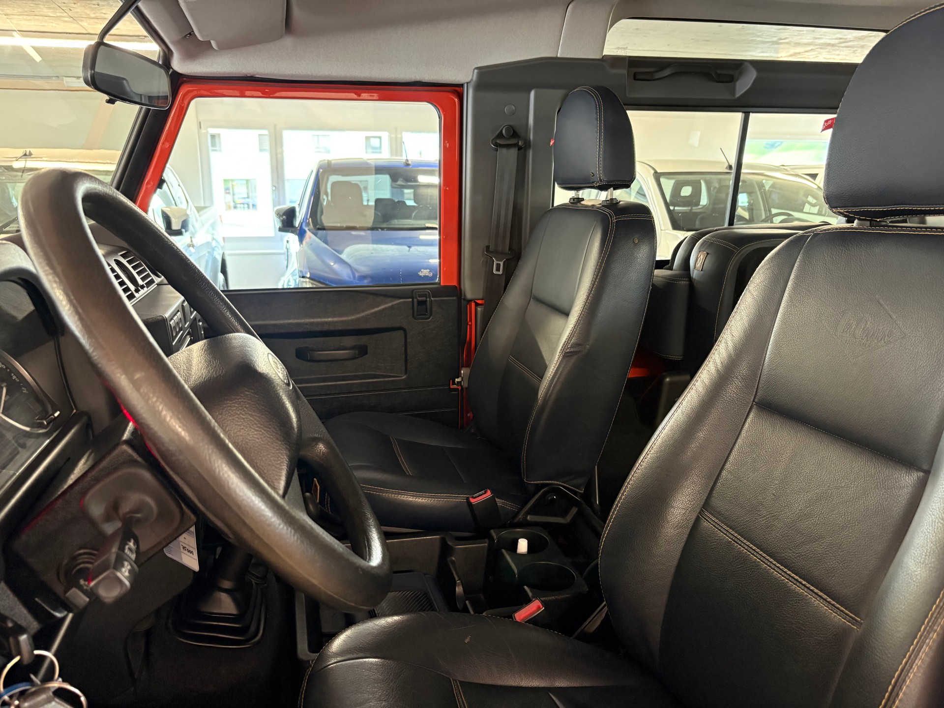 LAND ROVER Defender 90 SW 2.4Tdc - 11