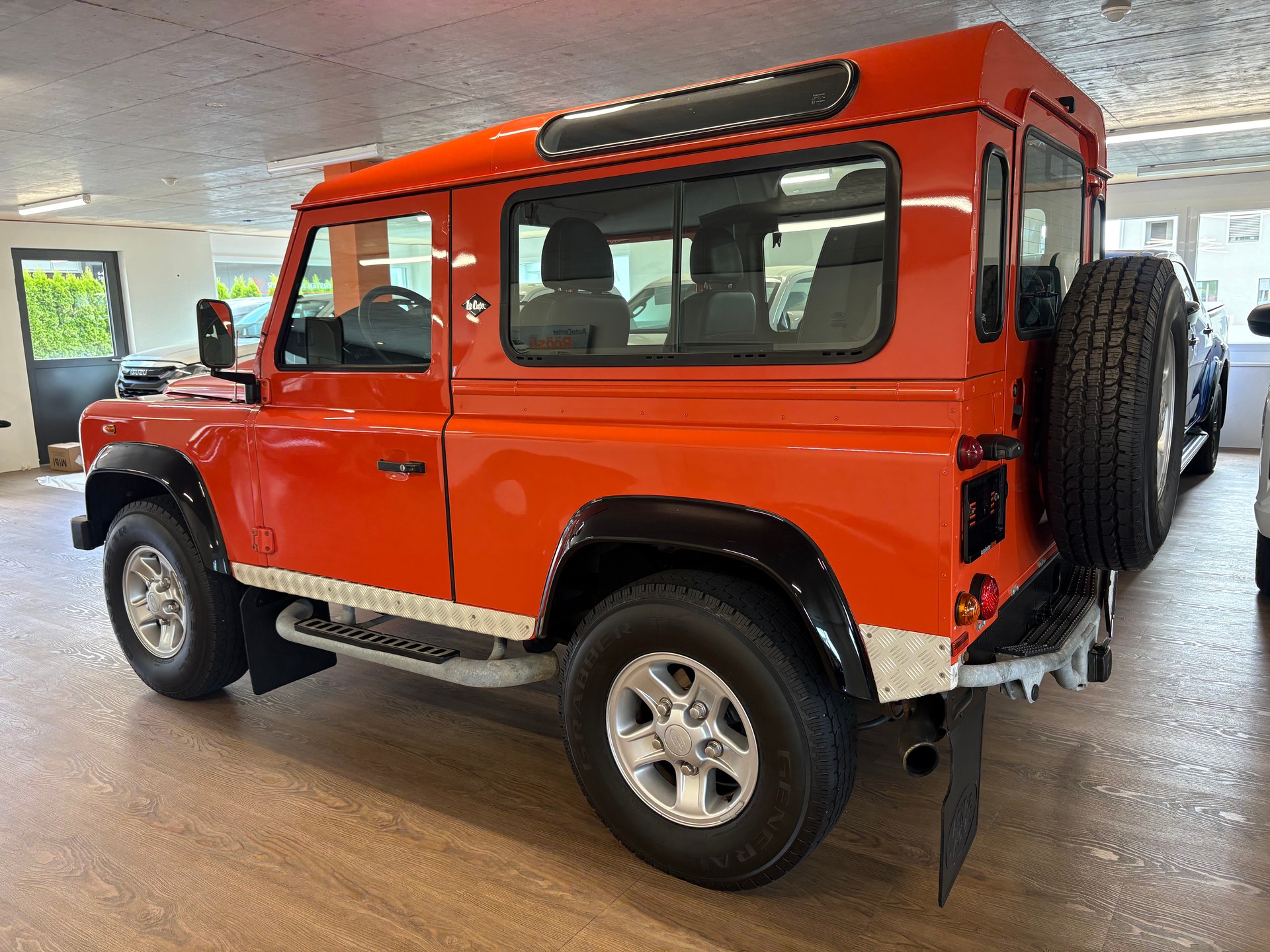 LAND ROVER Defender 90 SW 2.4Tdc - 6