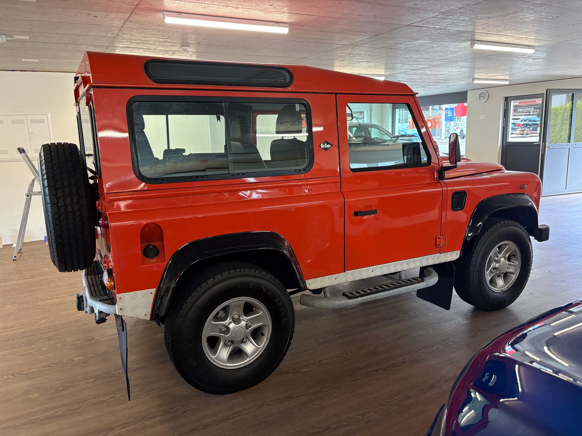 LAND ROVER Defender 90 SW 2.4Tdc - 4
