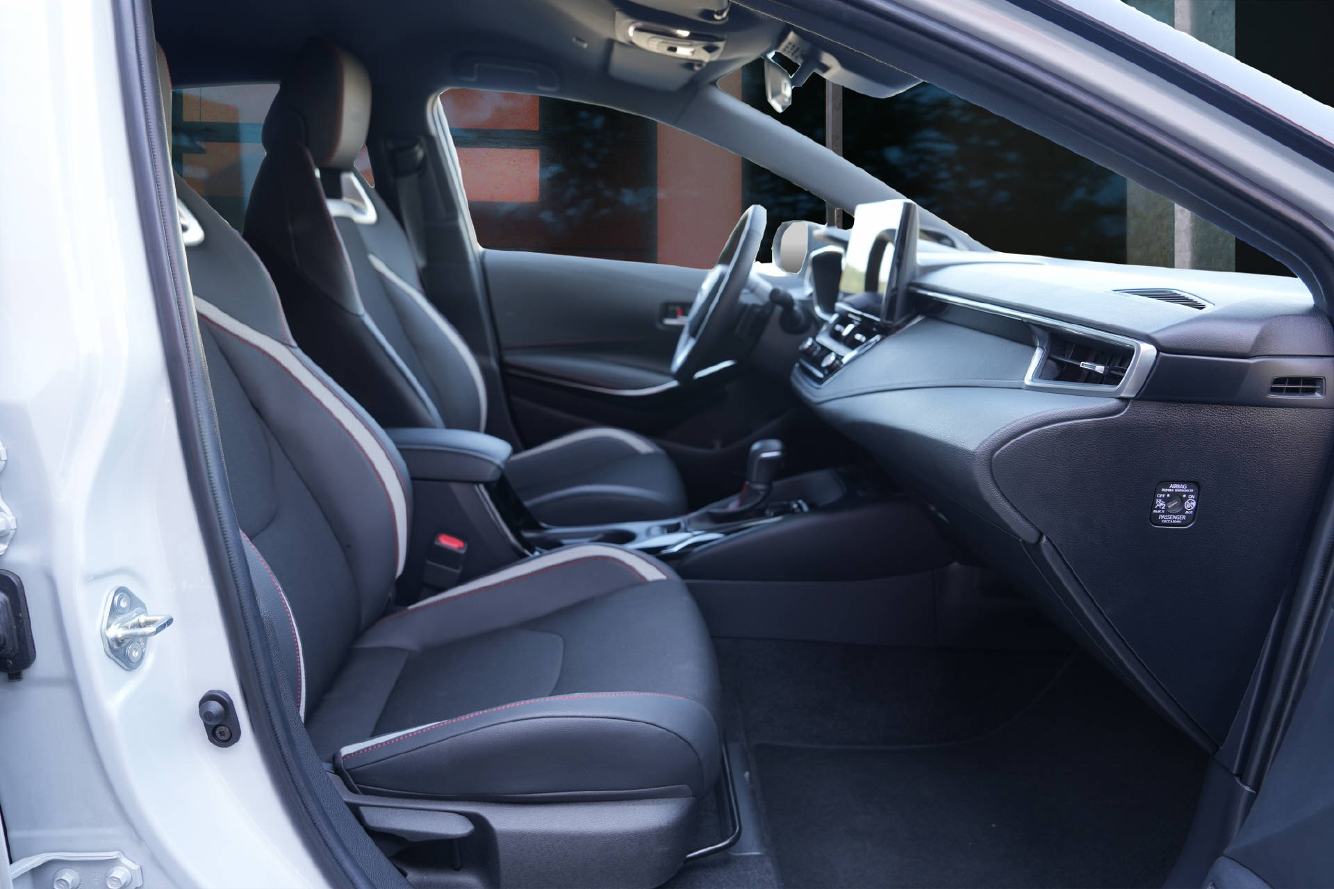 TOYOTA Corolla 2.0 HSD GR Sport - 9