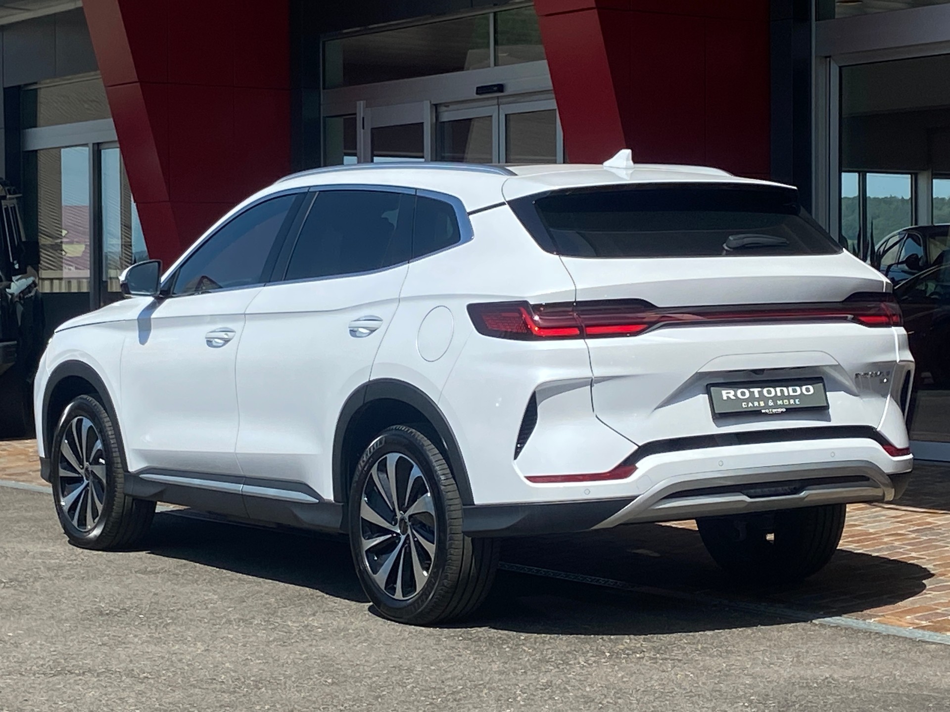 BYD Seal U DM-i Design AWD - 15