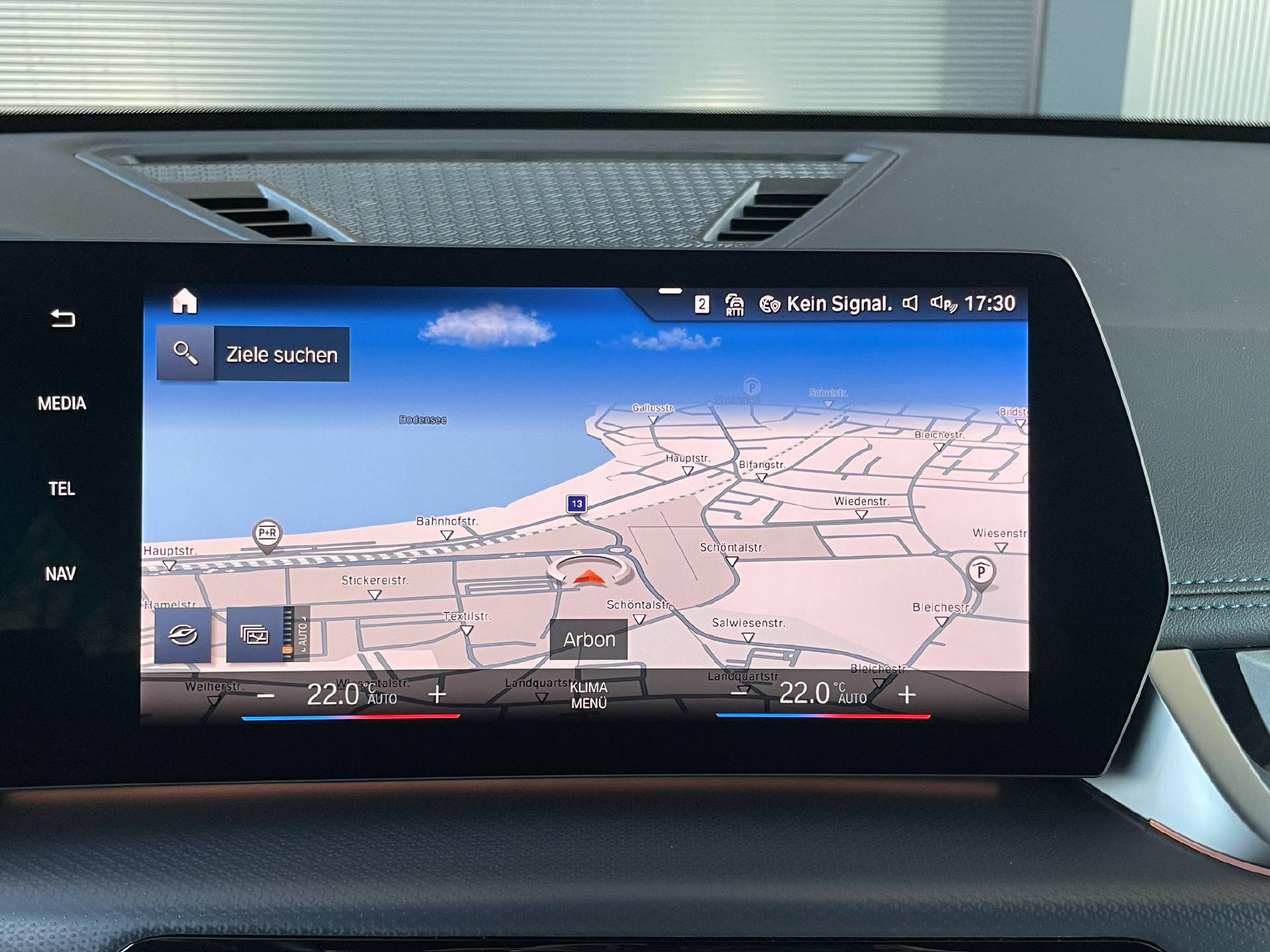 BMW X1 20d xDrive paddles-11