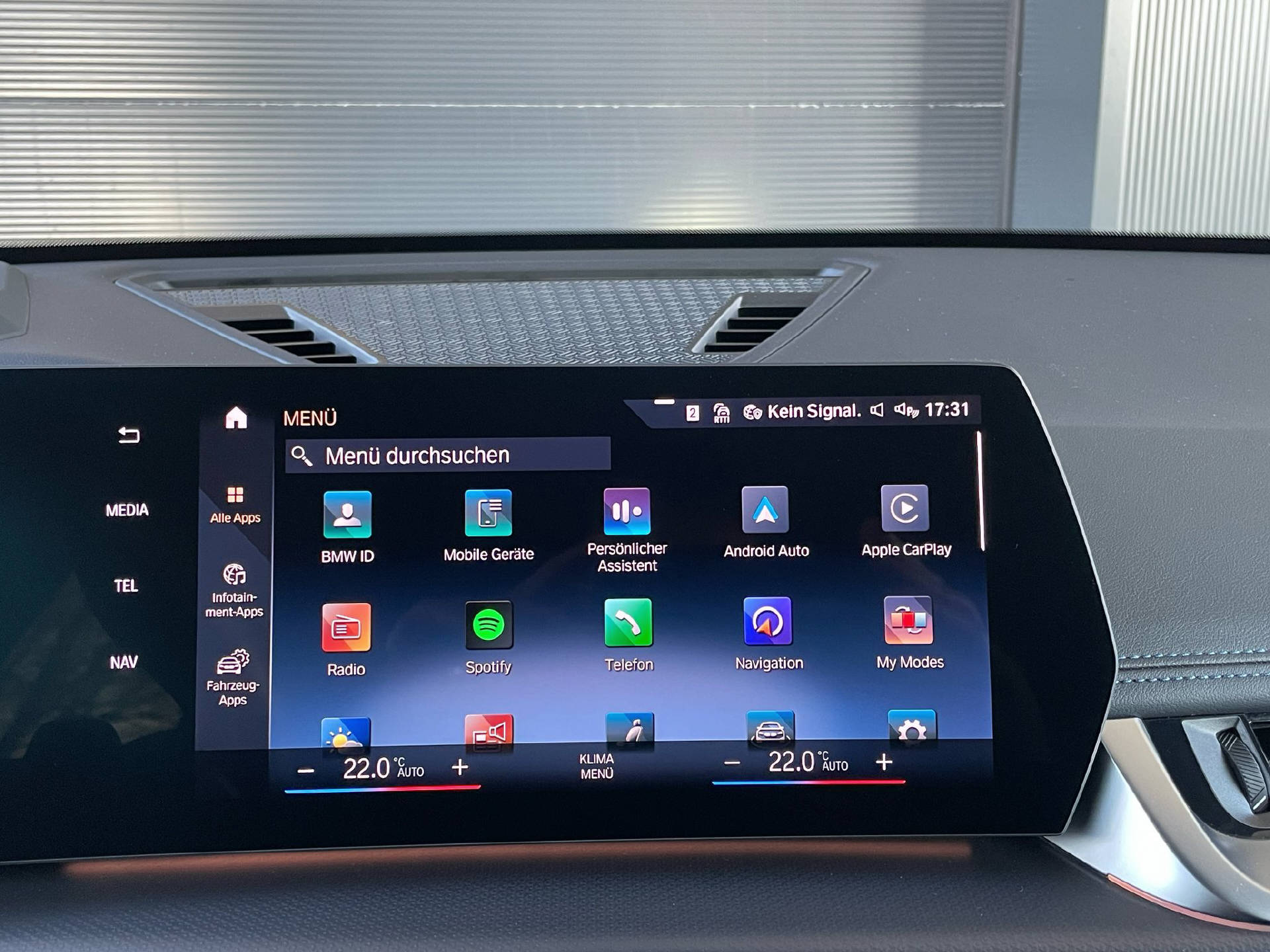 BMW X1 20d xDrive paddles-14
